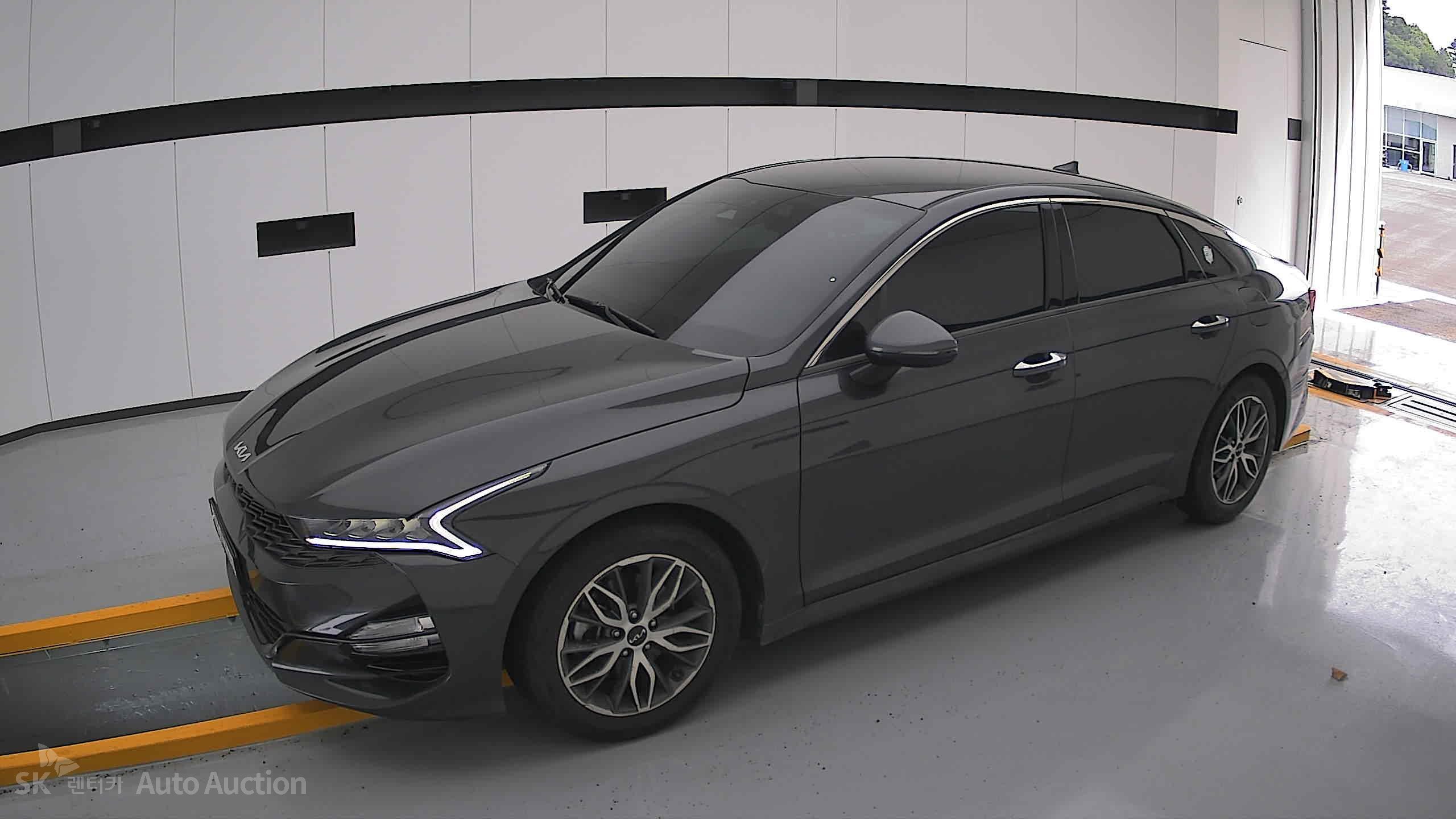 2023 - kia k5