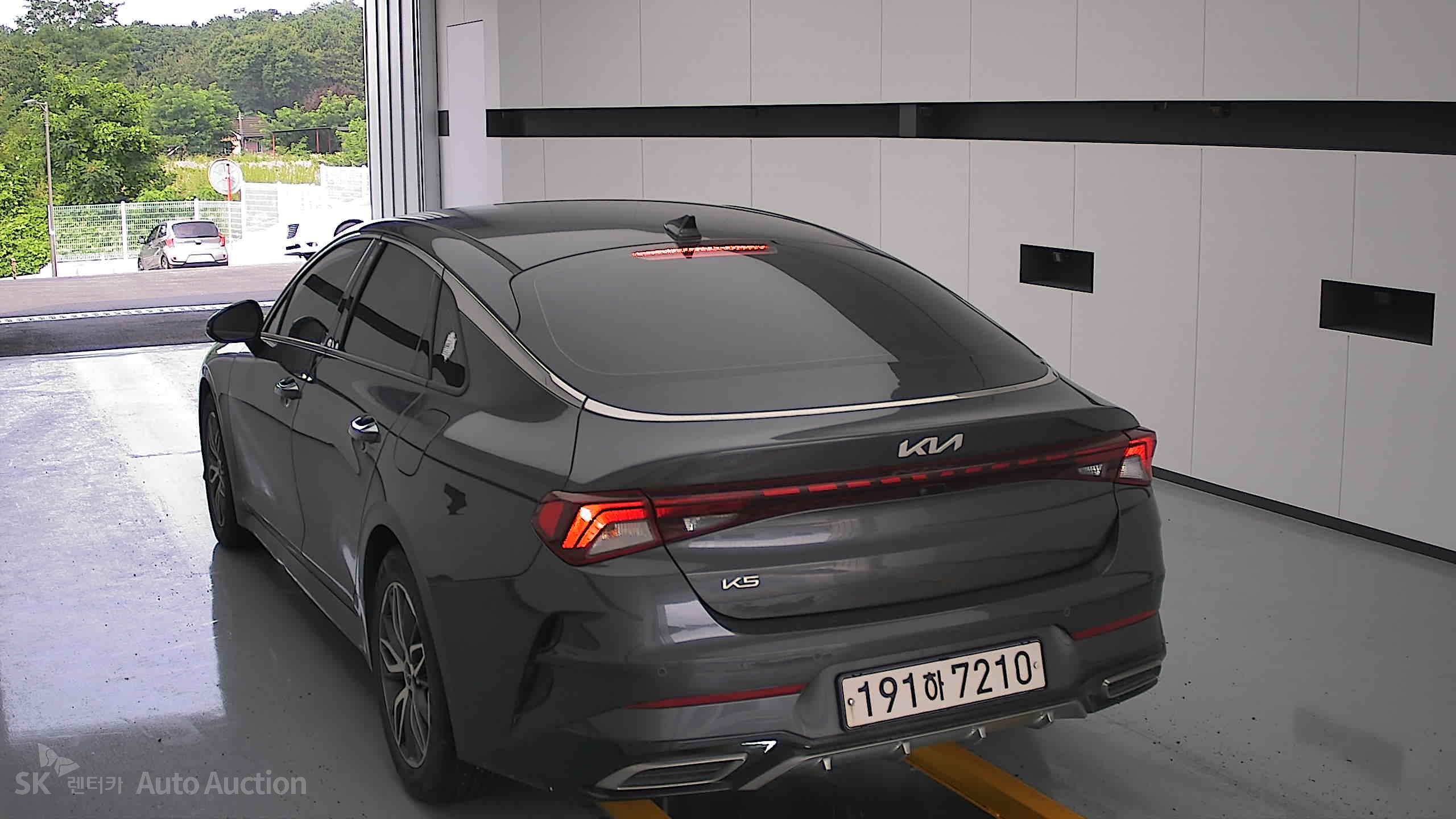 2023 - kia k5