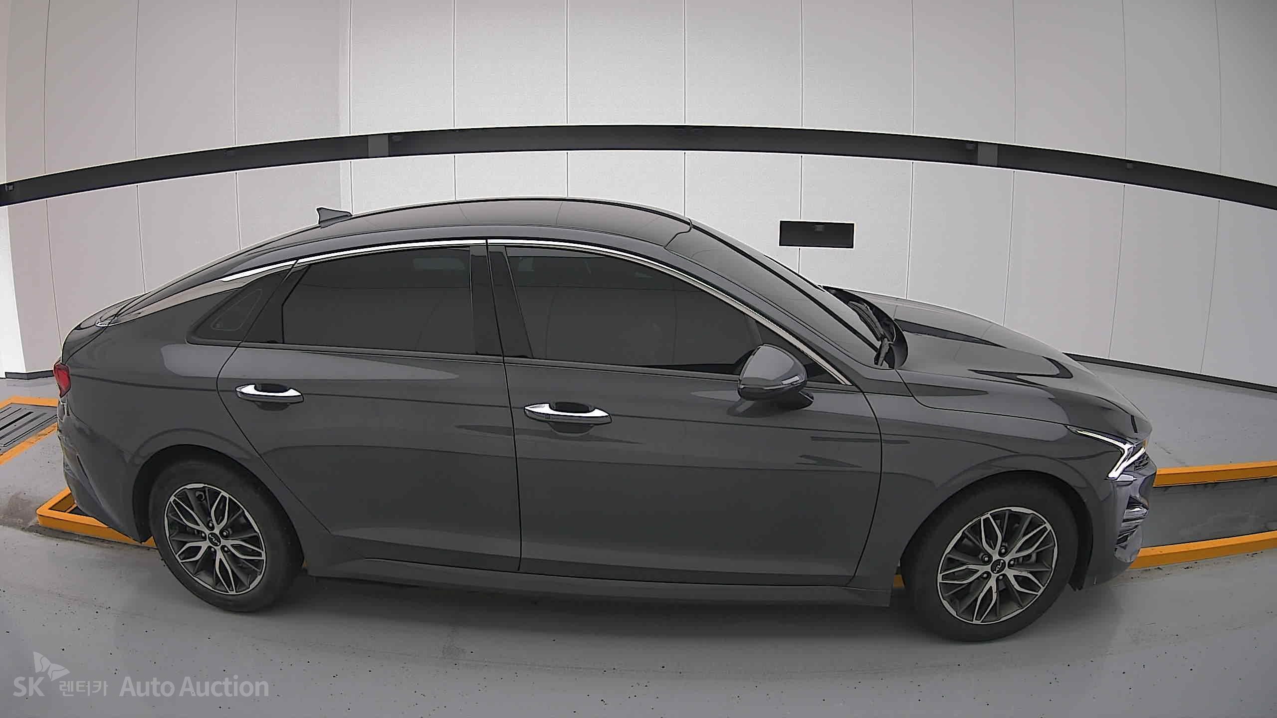 2023 - kia k5