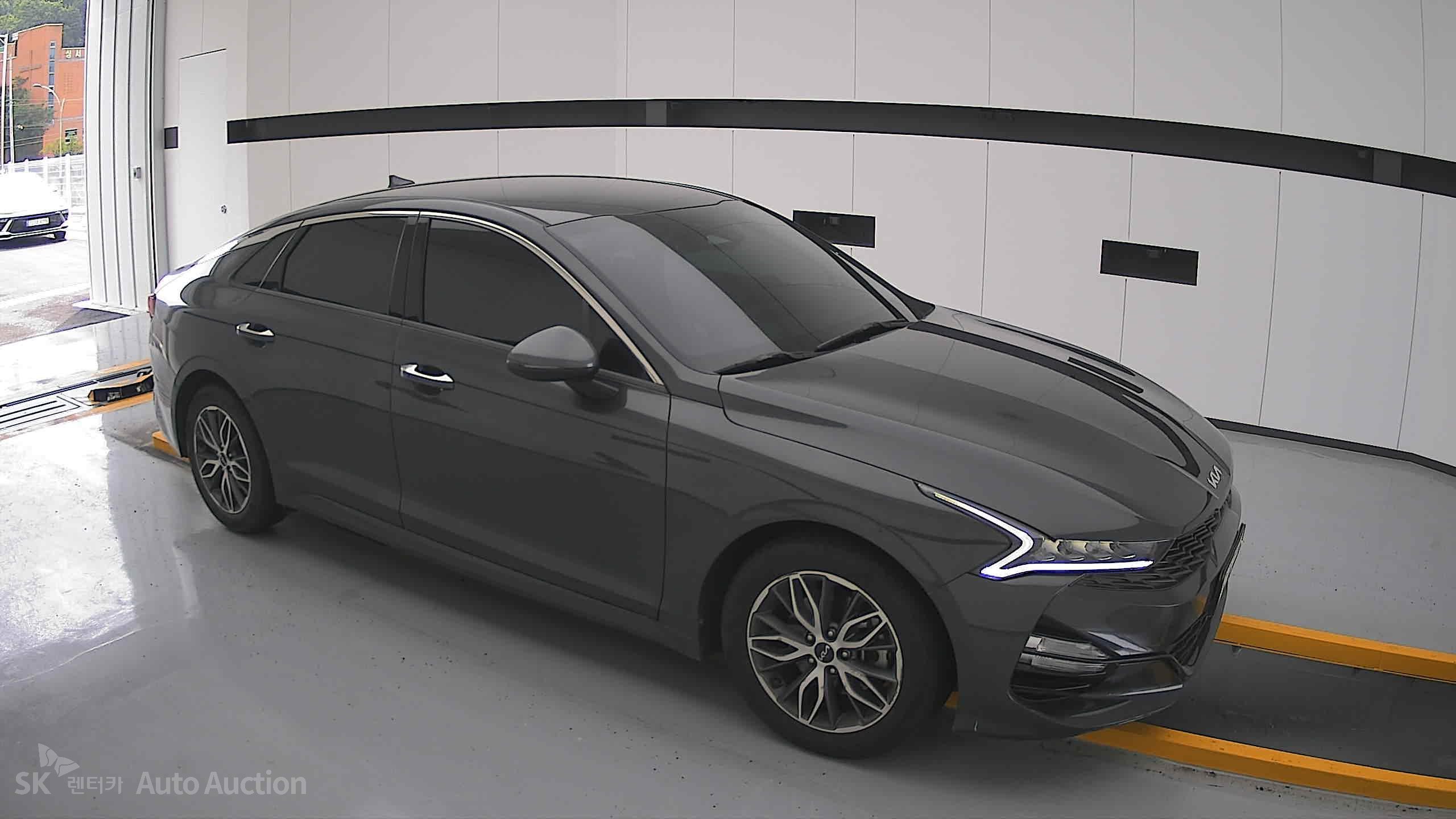 2023 - kia k5