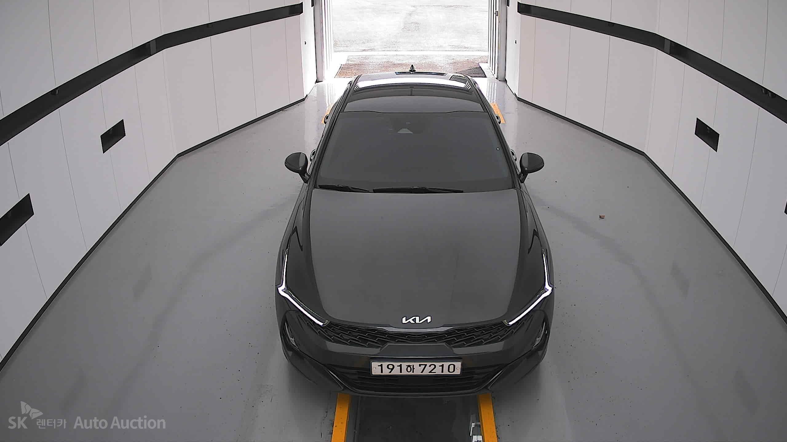 2023 - kia k5