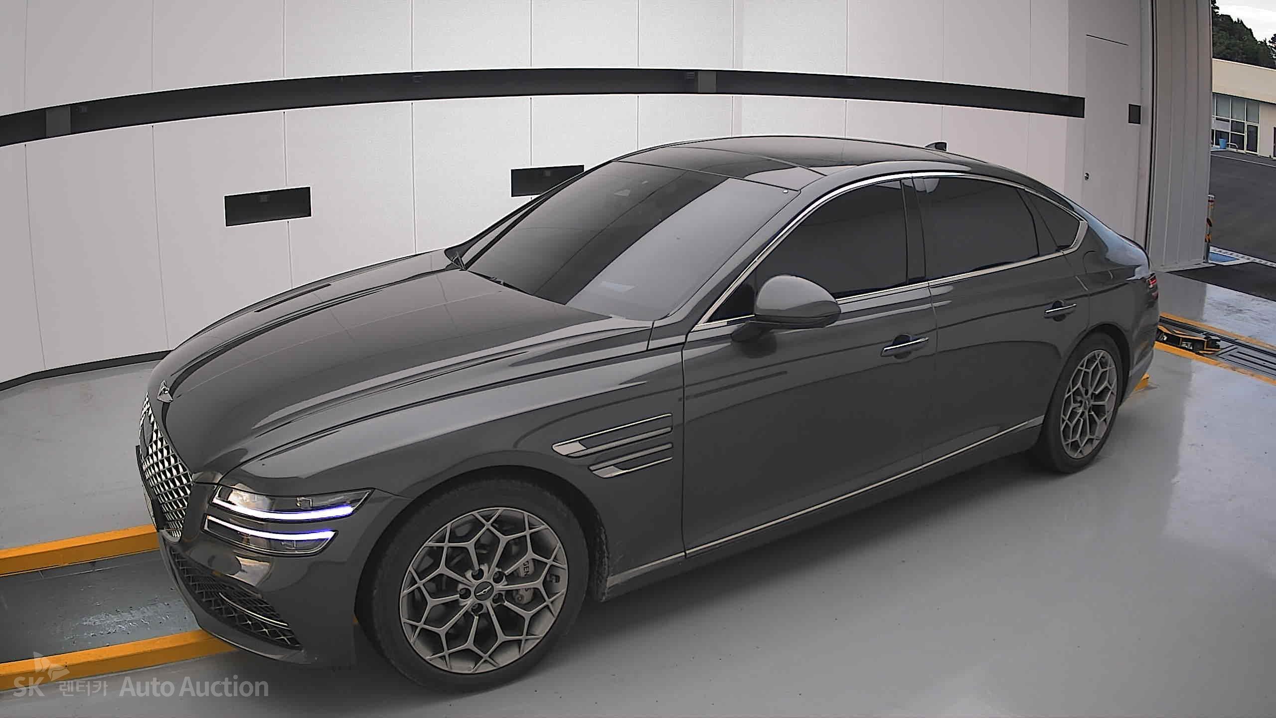 جينيسيس G80 2022 — صورة 12