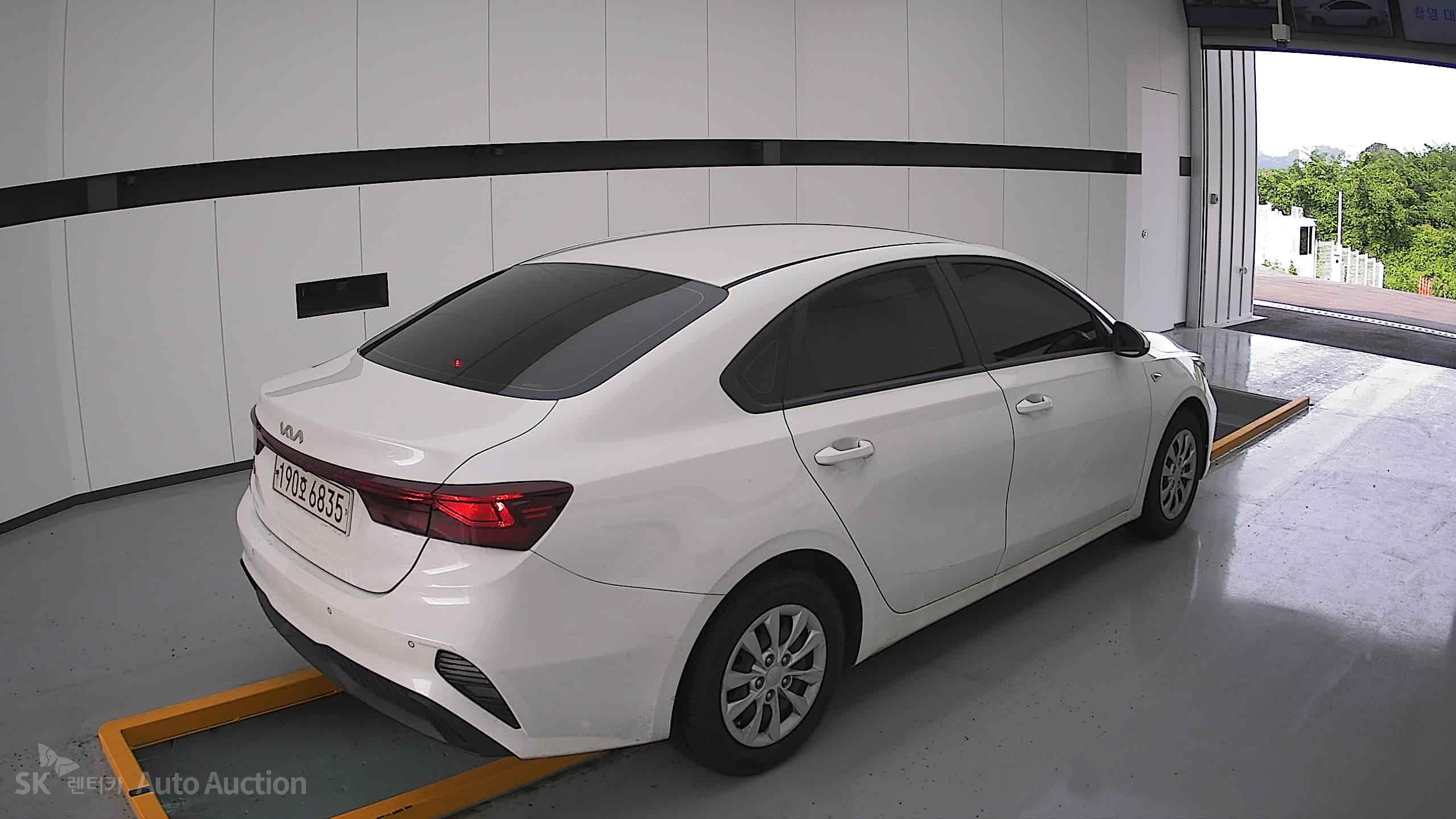2022 - kia k3