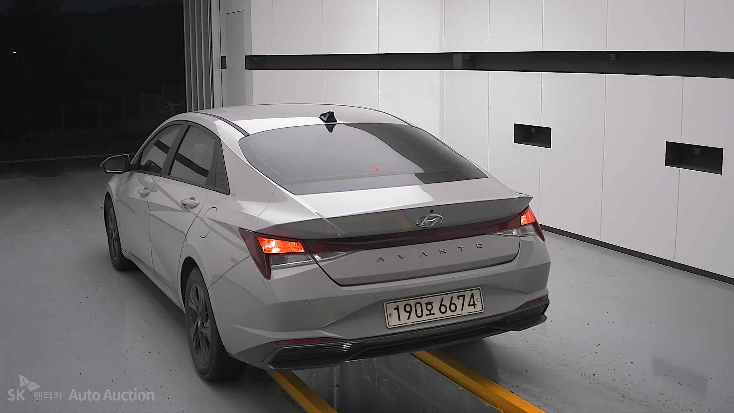 2023 - hyundai avante