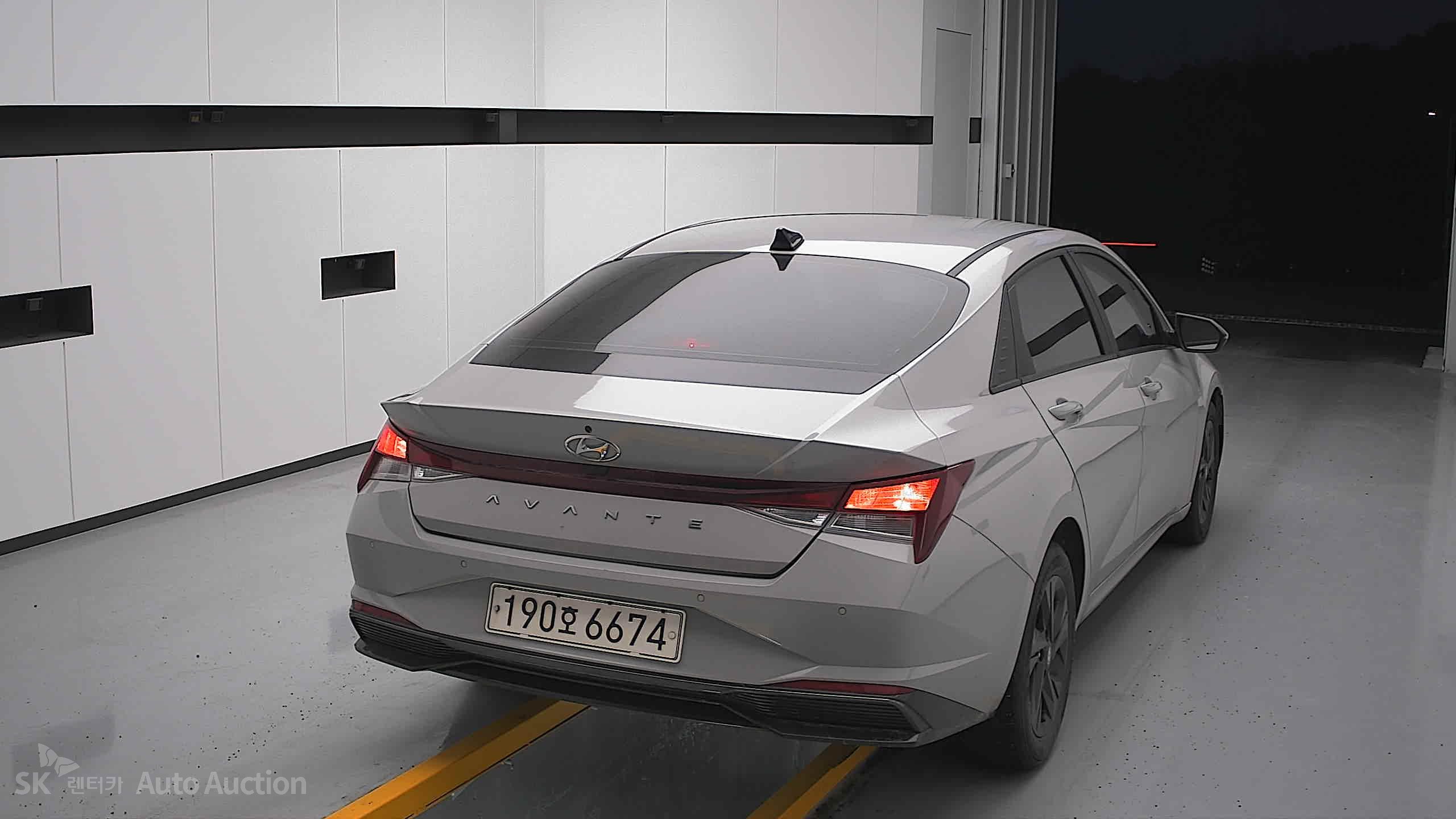 2023 - hyundai avante