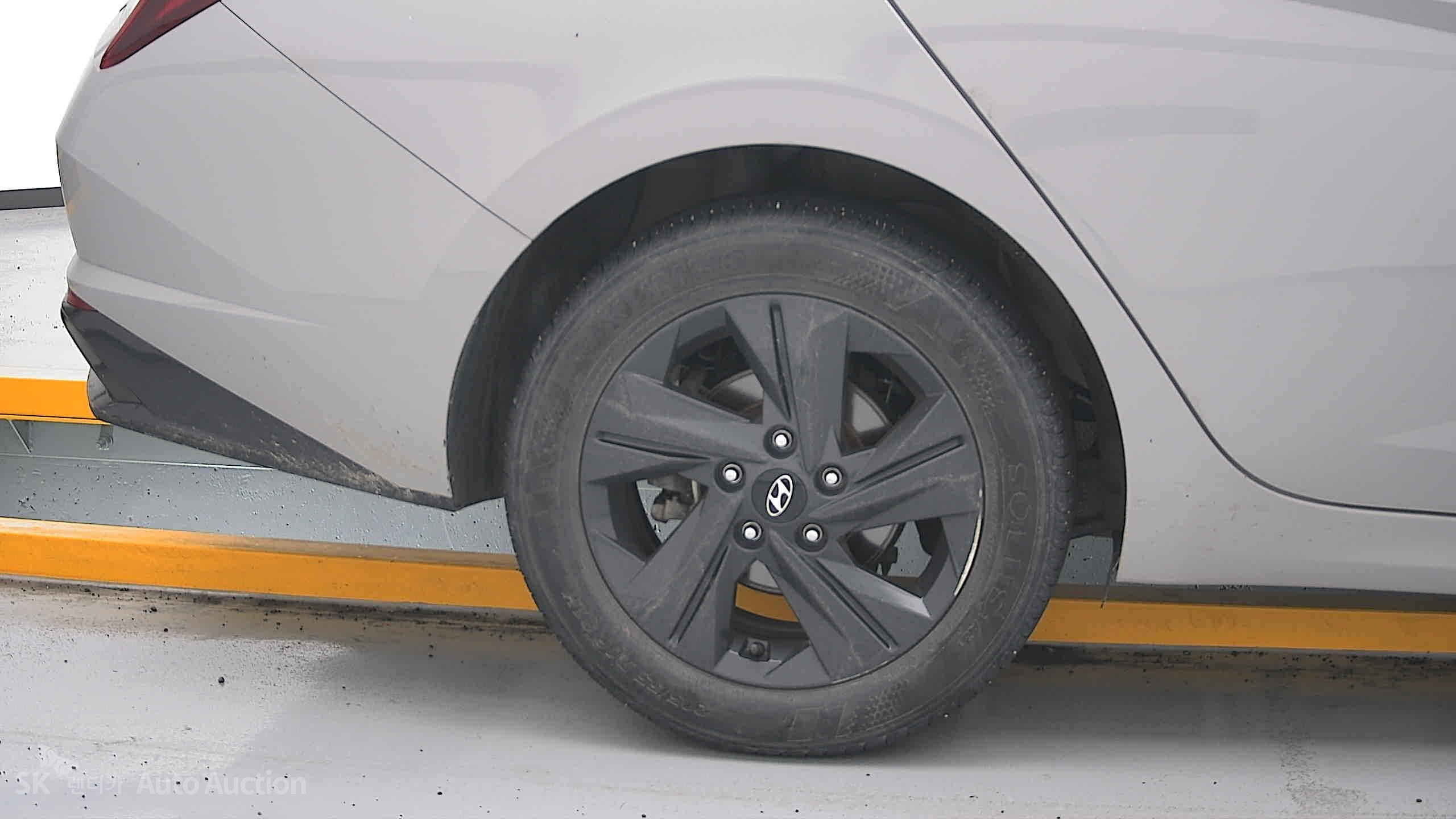 2023 - hyundai avante
