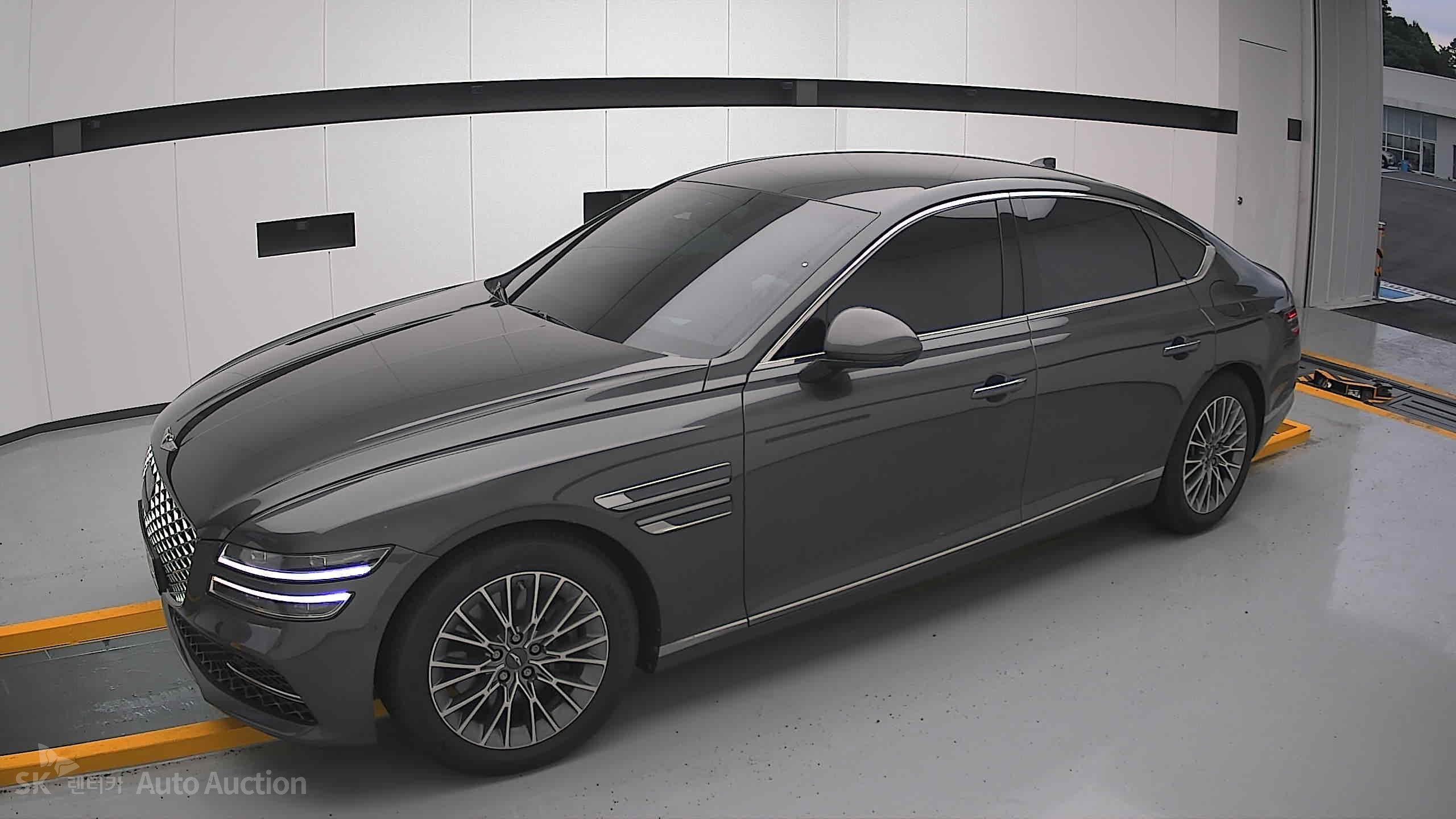2022 - genesis g80