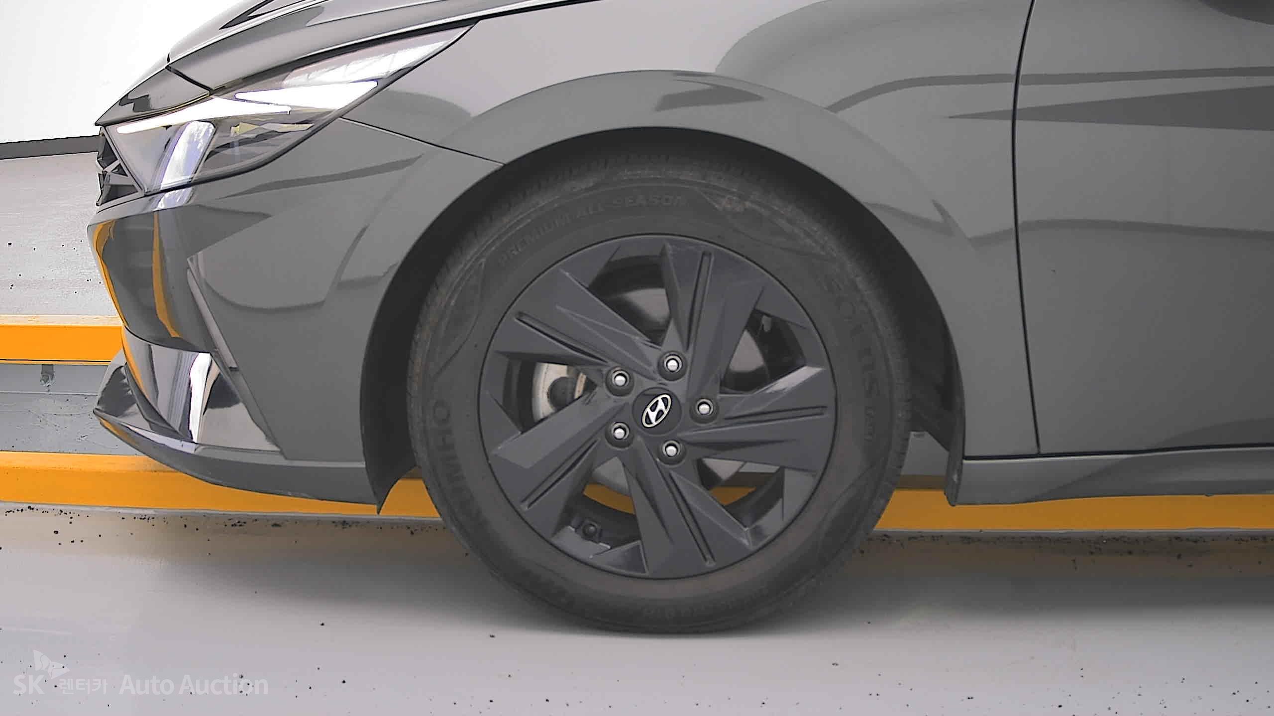 2023 - hyundai avante