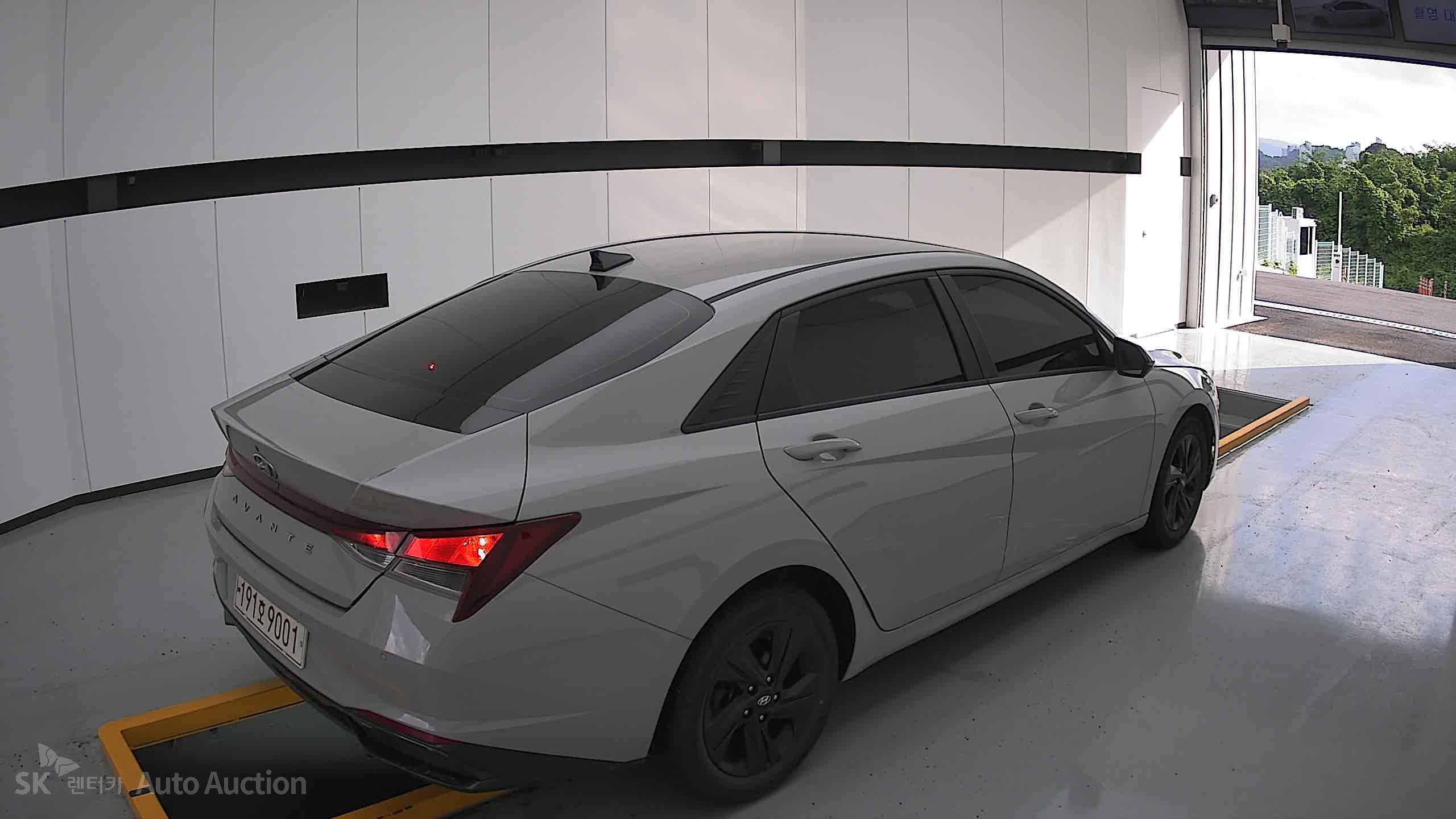 2023 - hyundai avante