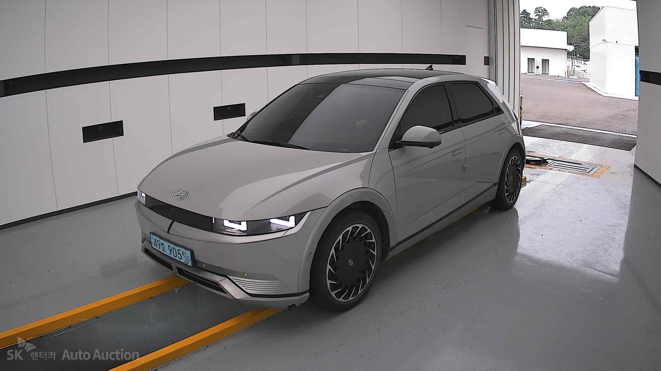 هيونداي Ioniq 2022 — صورة 11