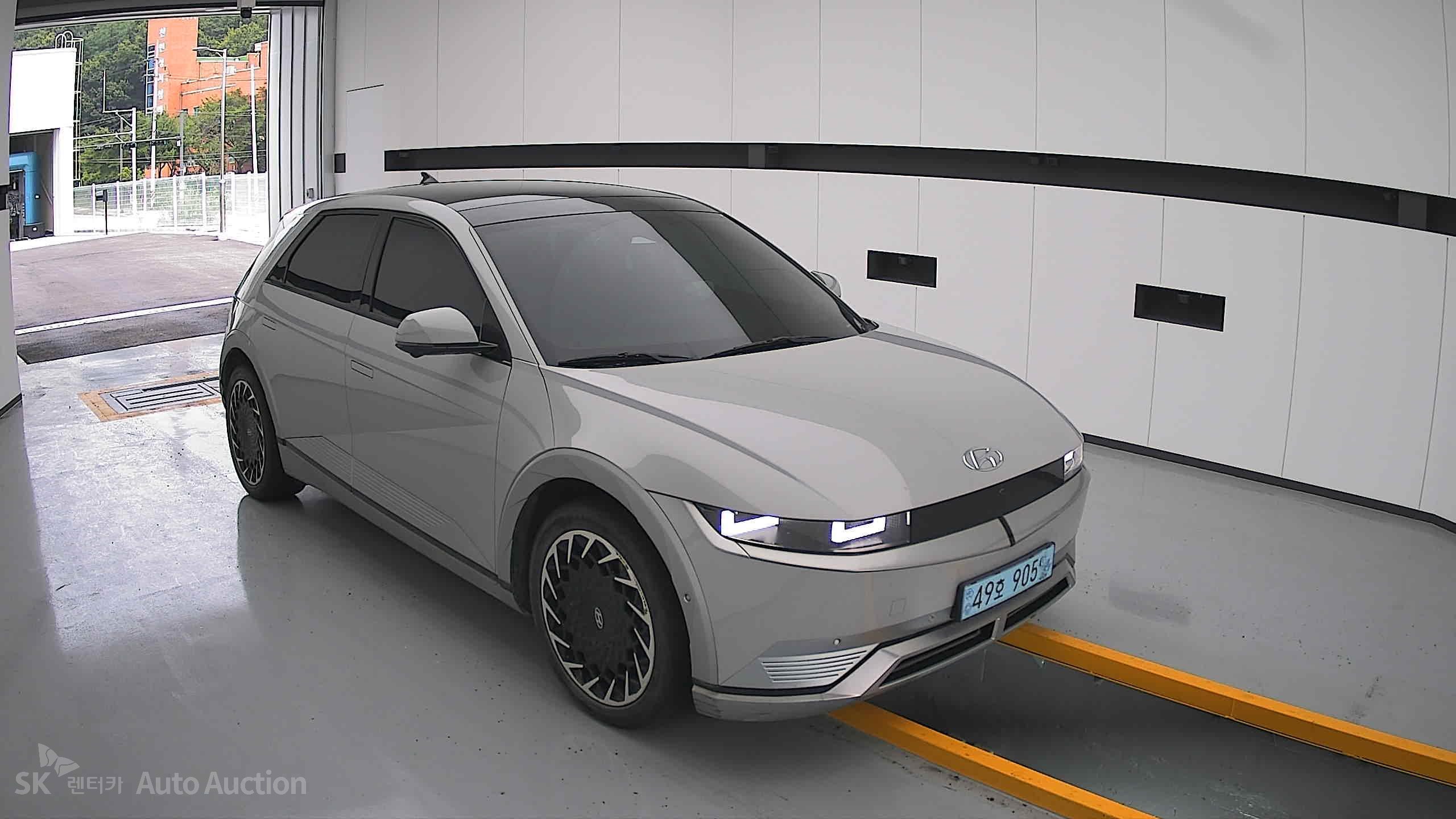 هيونداي Ioniq 2022 — صورة 21