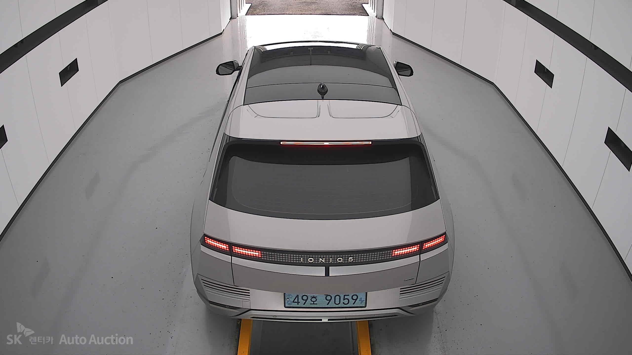 هيونداي Ioniq 2022 — صورة 23