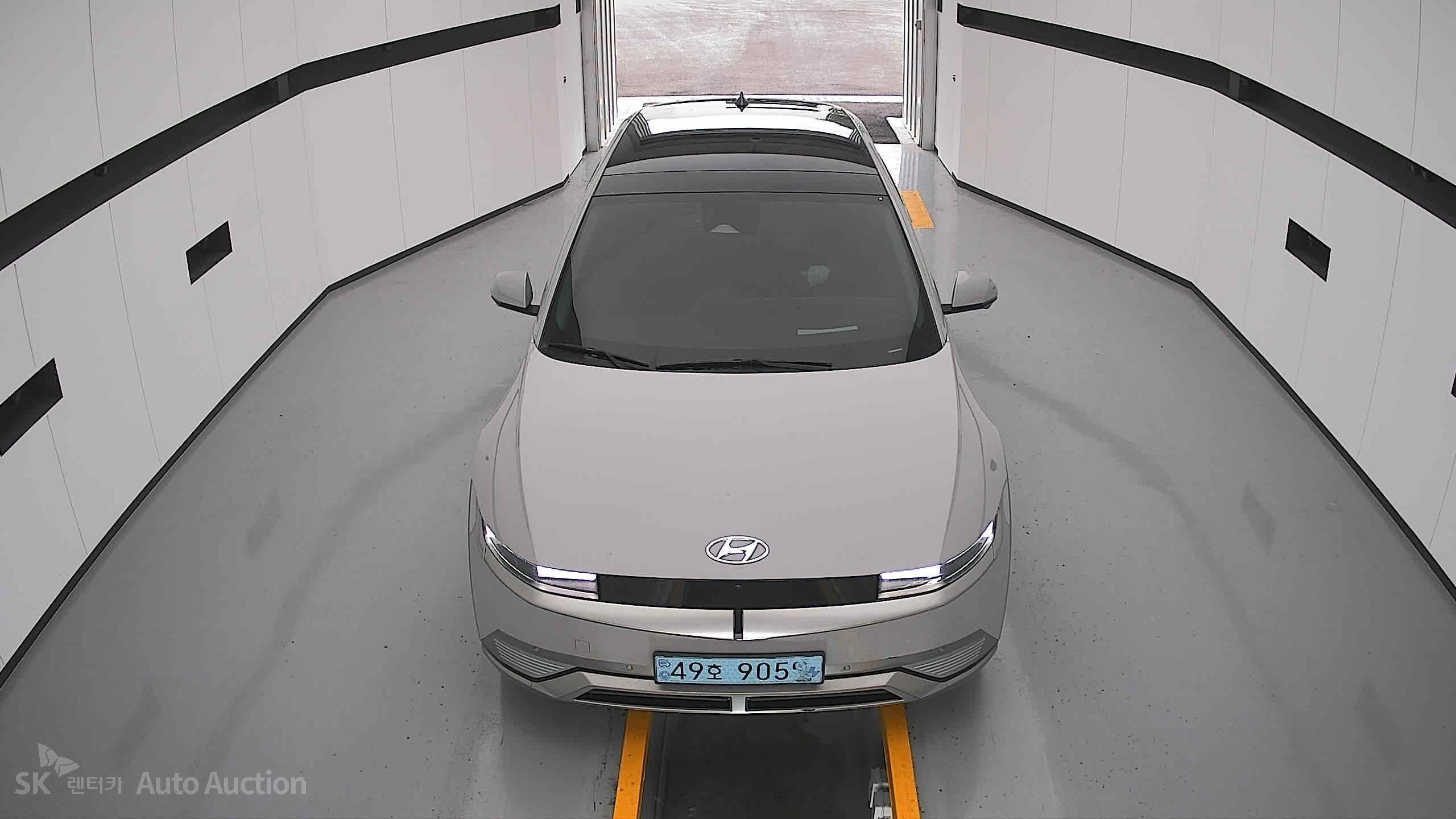 هيونداي Ioniq 2022 — صورة 24