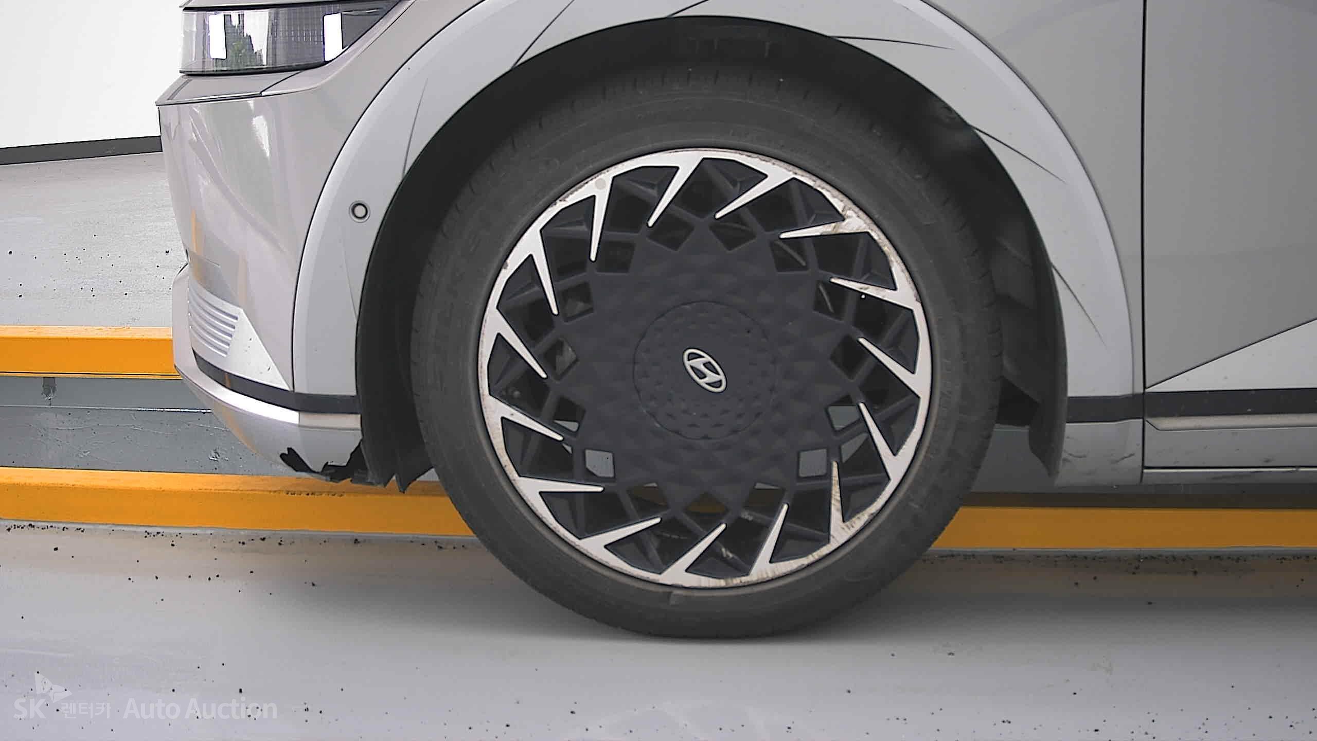هيونداي Ioniq 2022 — صورة 25