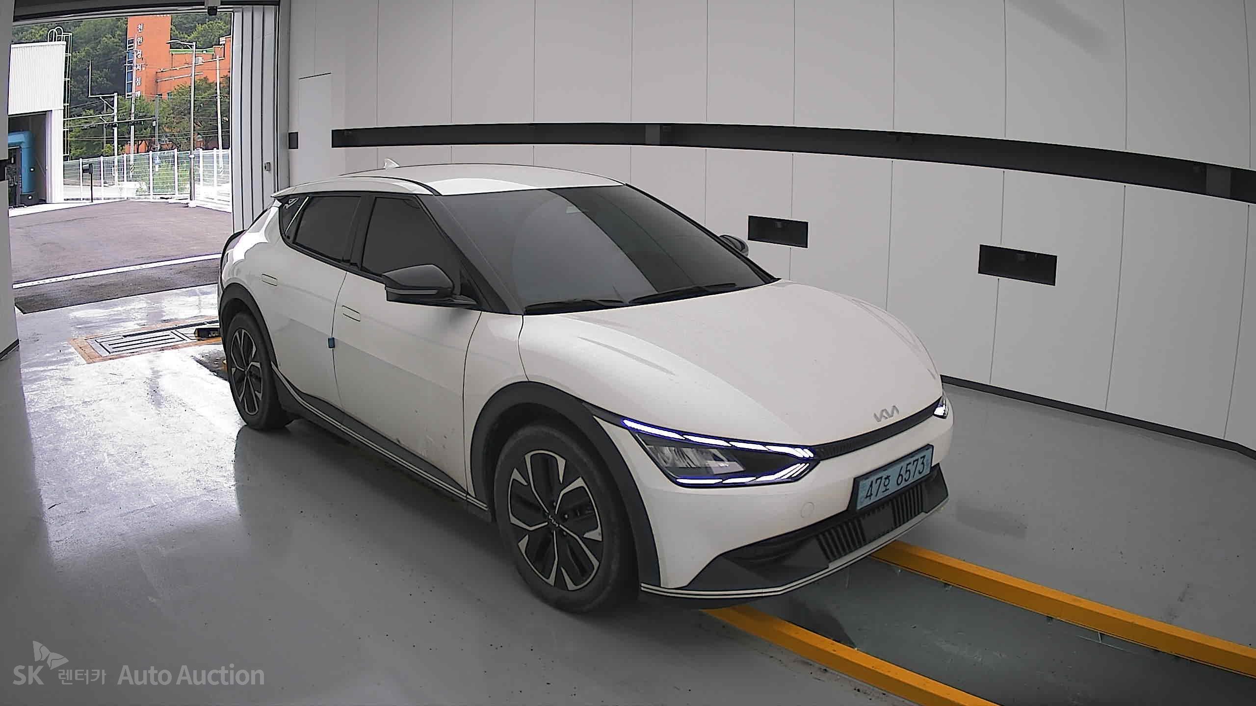 2022 - kia ev6