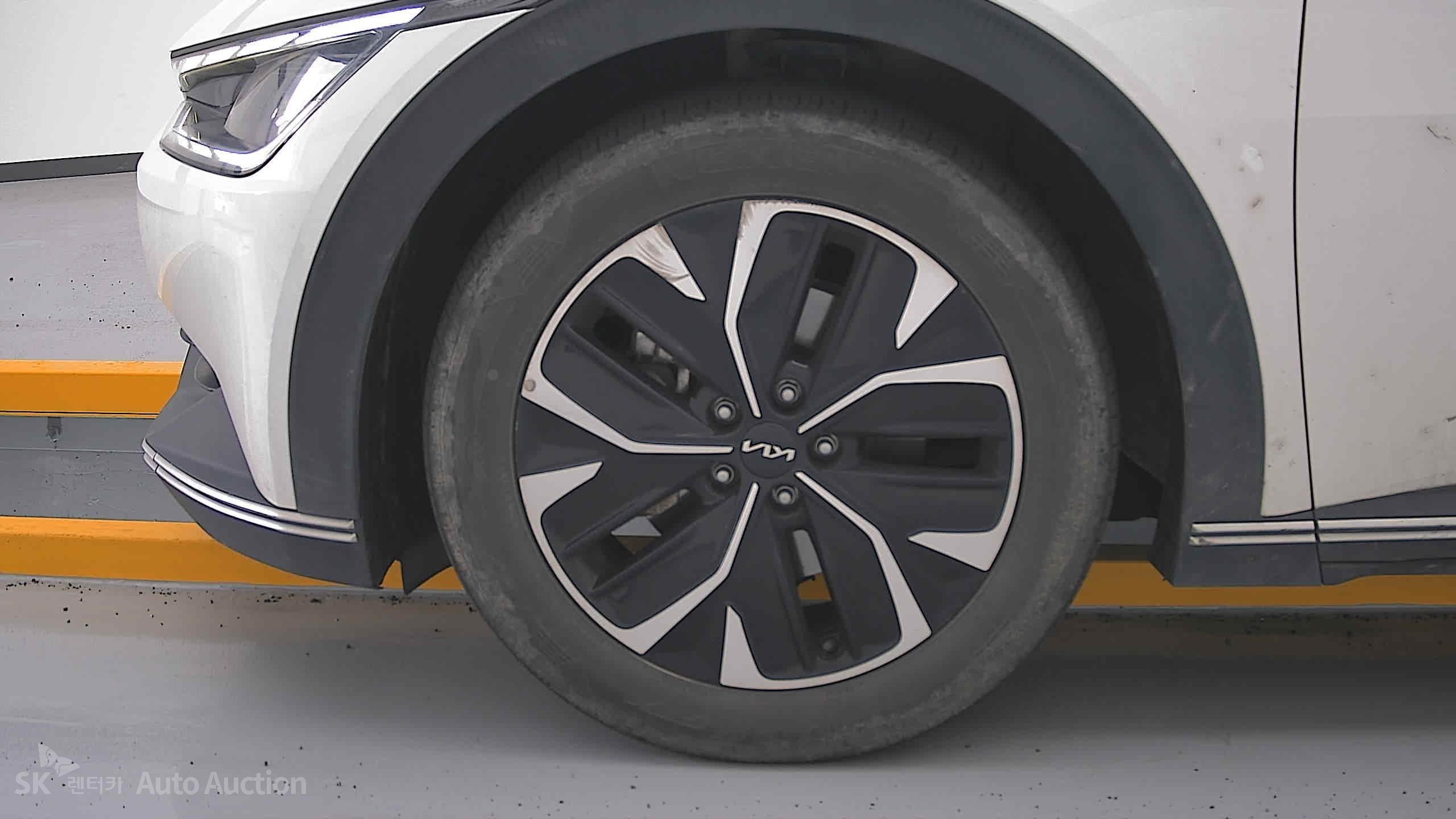 2022 - kia ev6