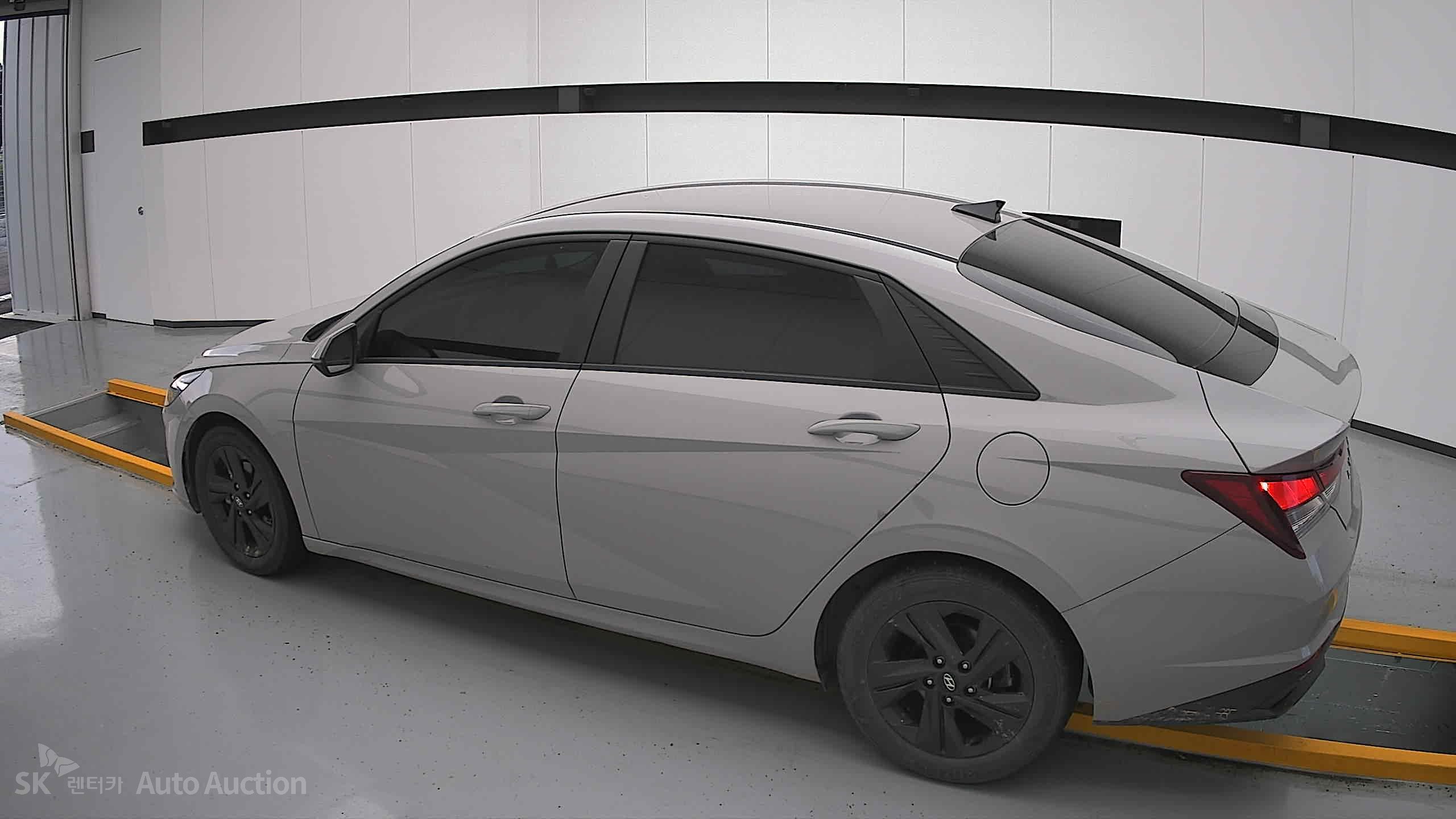 2023 - hyundai avante