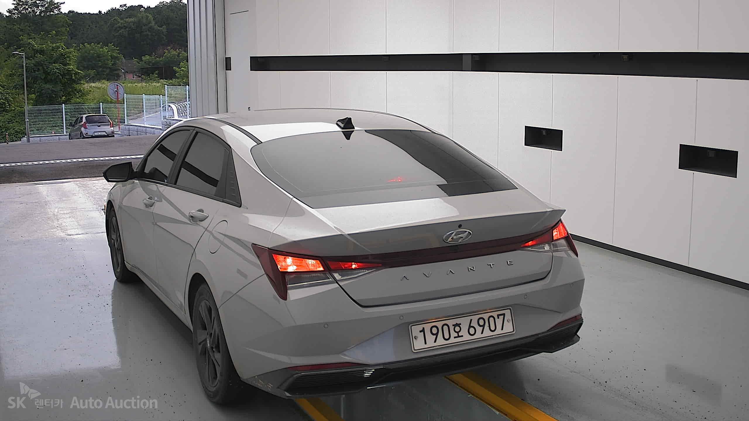 2023 - hyundai avante