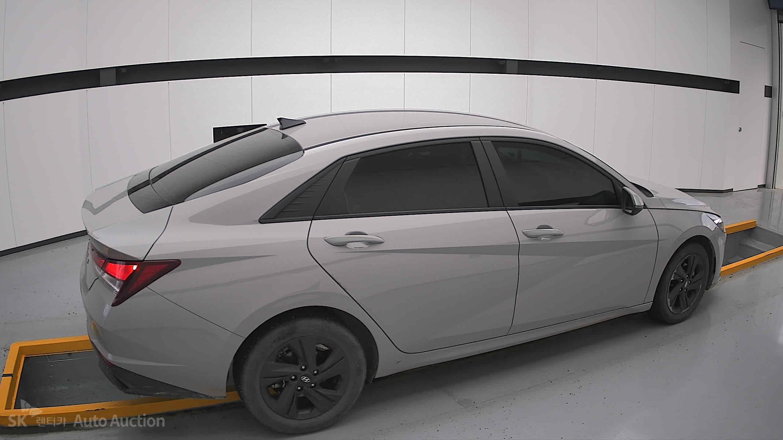 2023 - hyundai avante