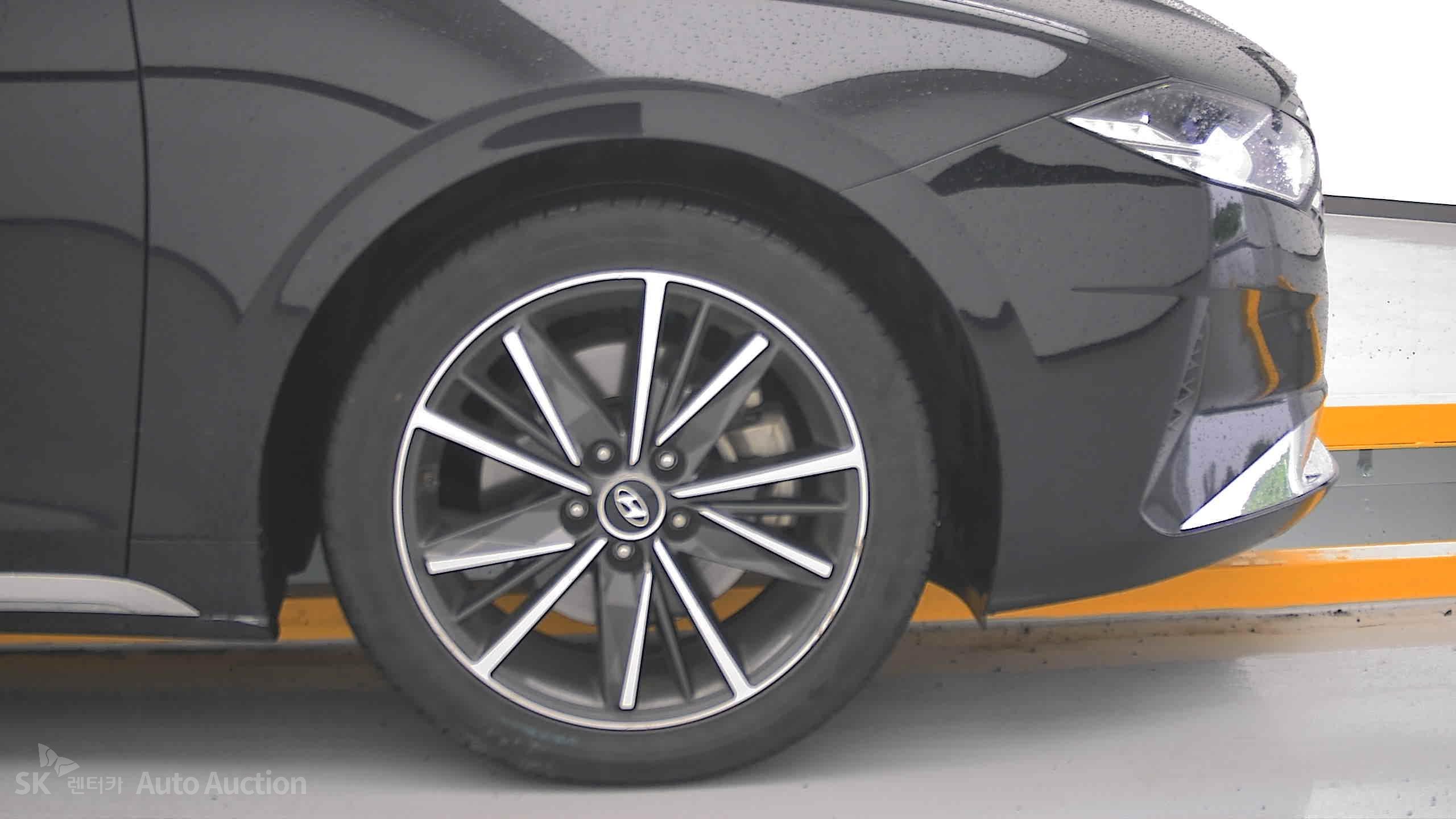 2022 - hyundai grandeur