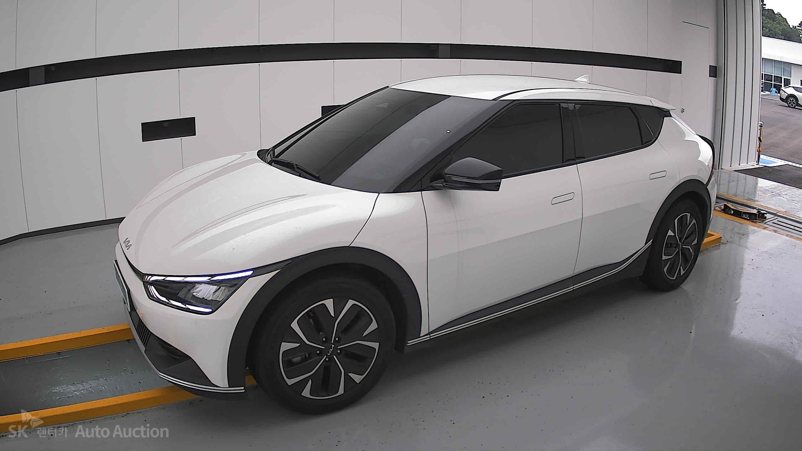 2022 - kia ev6