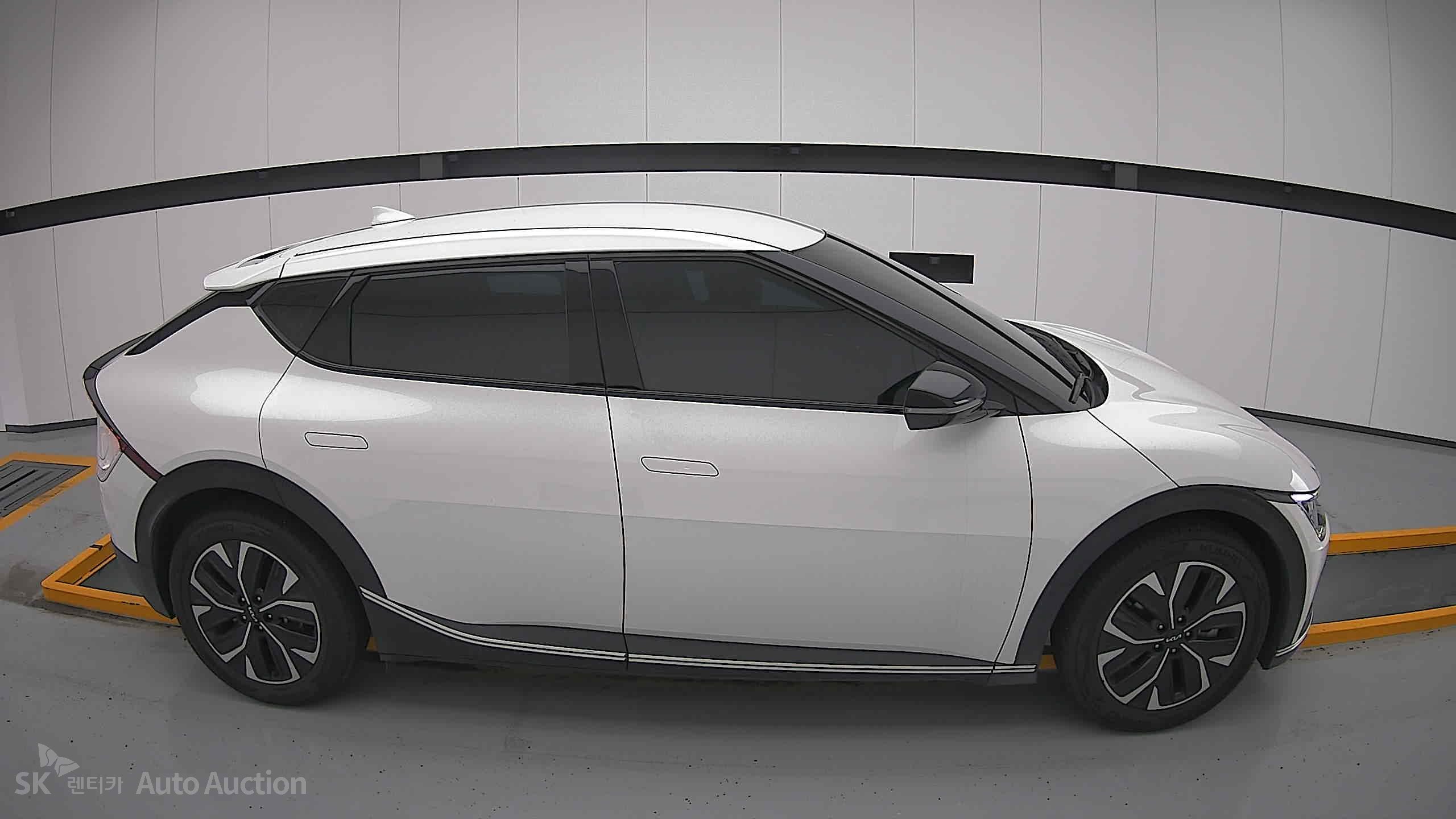 2022 - kia ev6