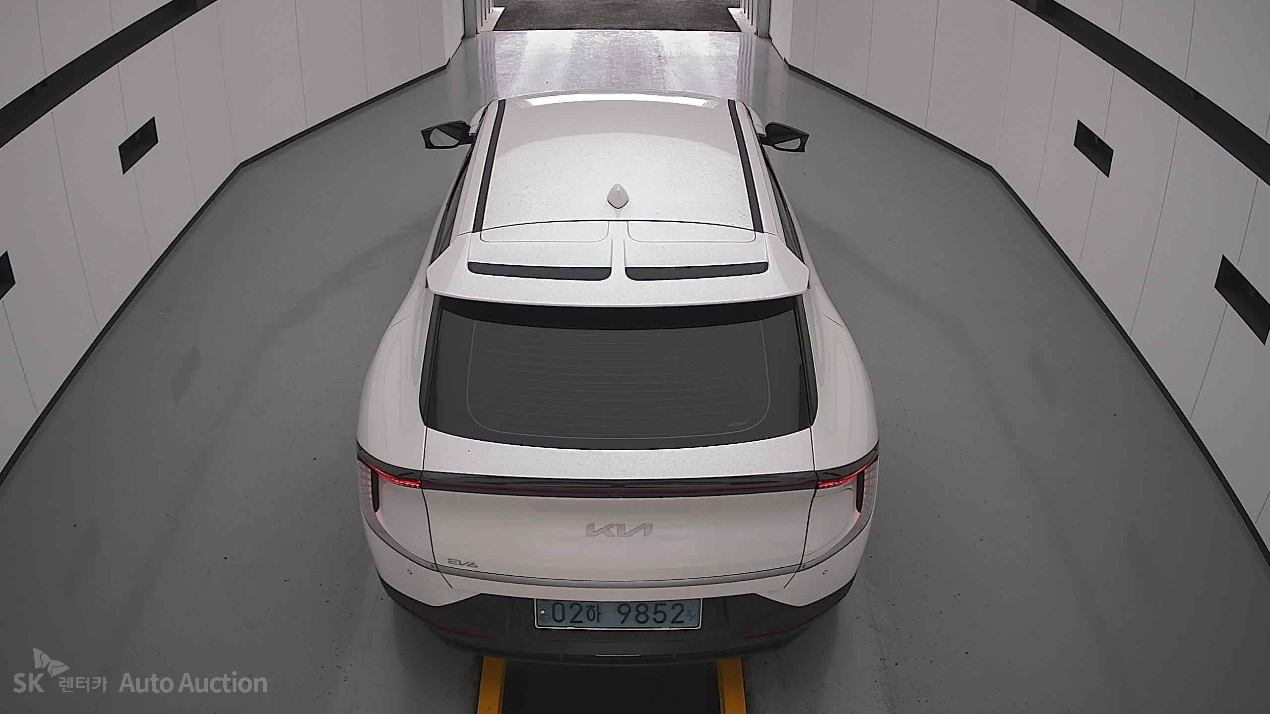 2022 - kia ev6