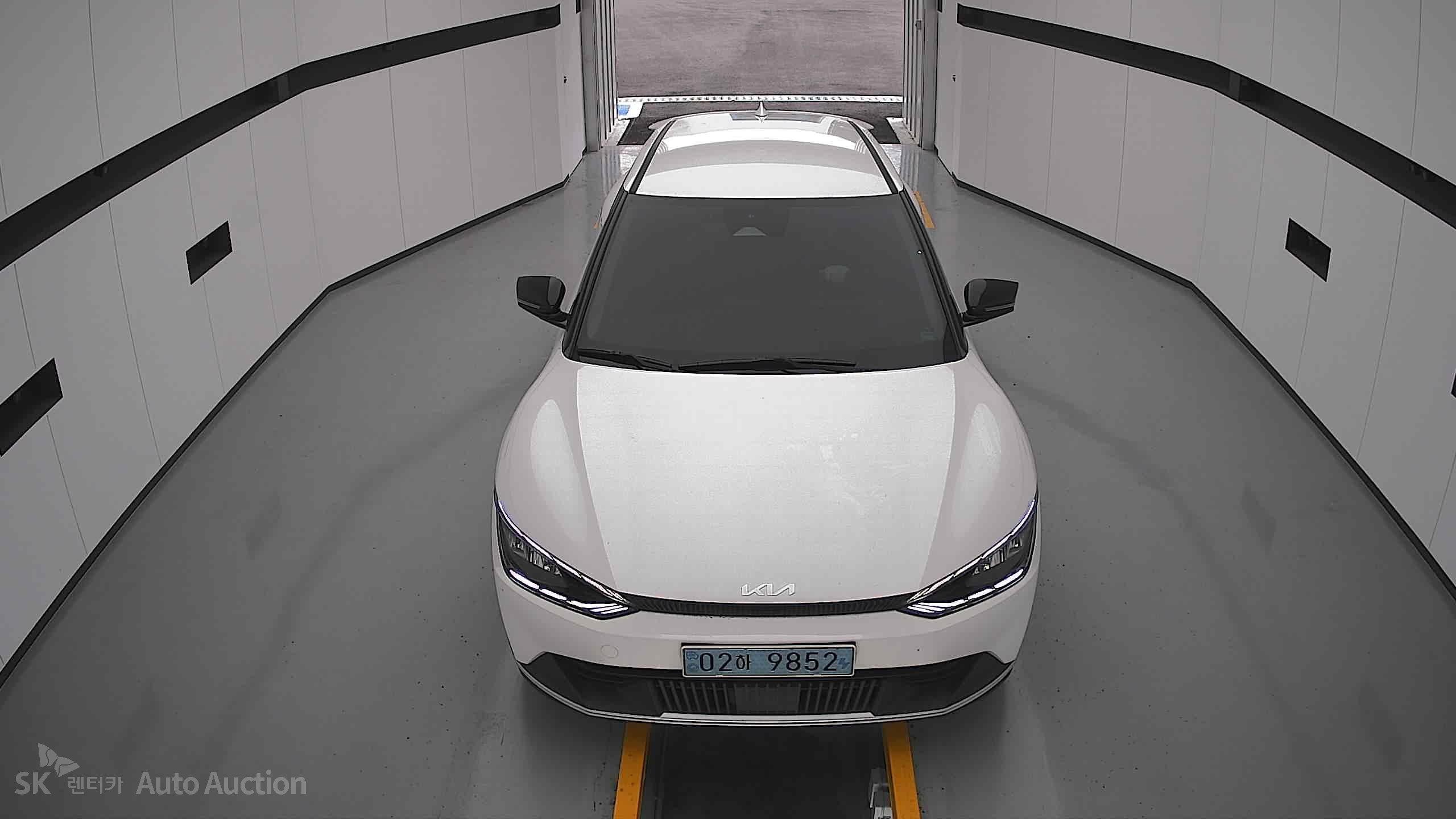 2022 - kia ev6