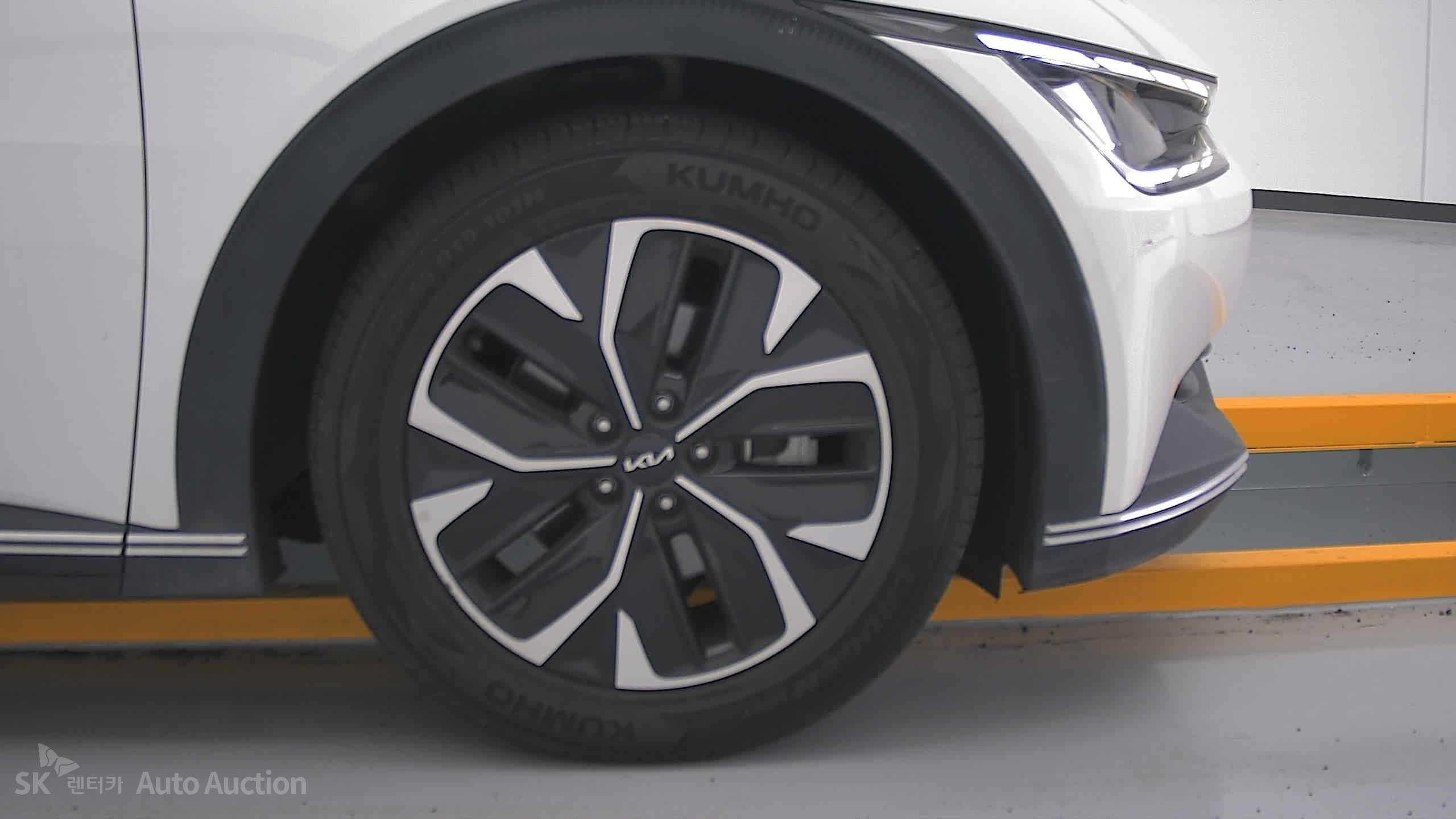 2022 - kia ev6