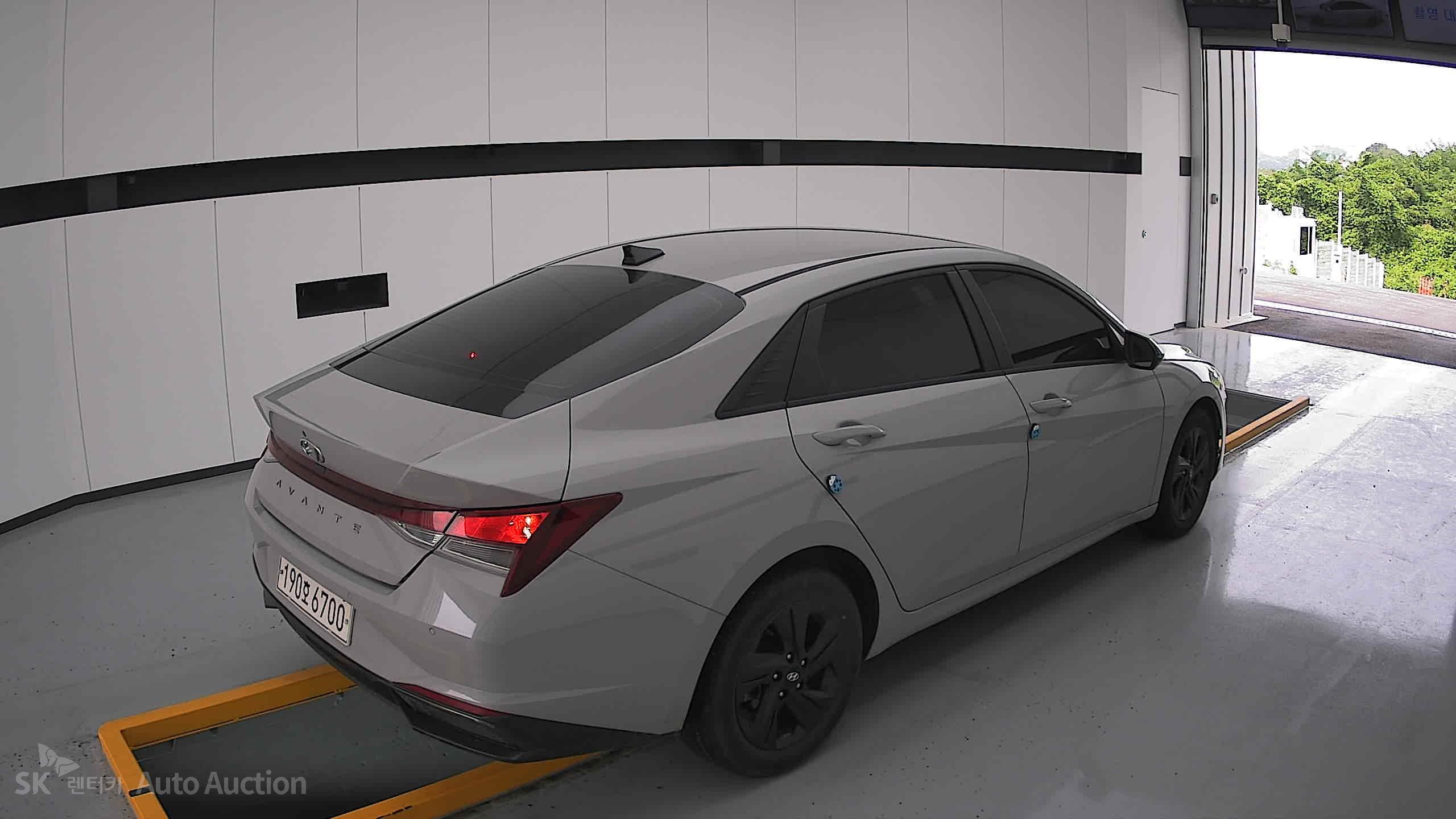 2023 - hyundai avante