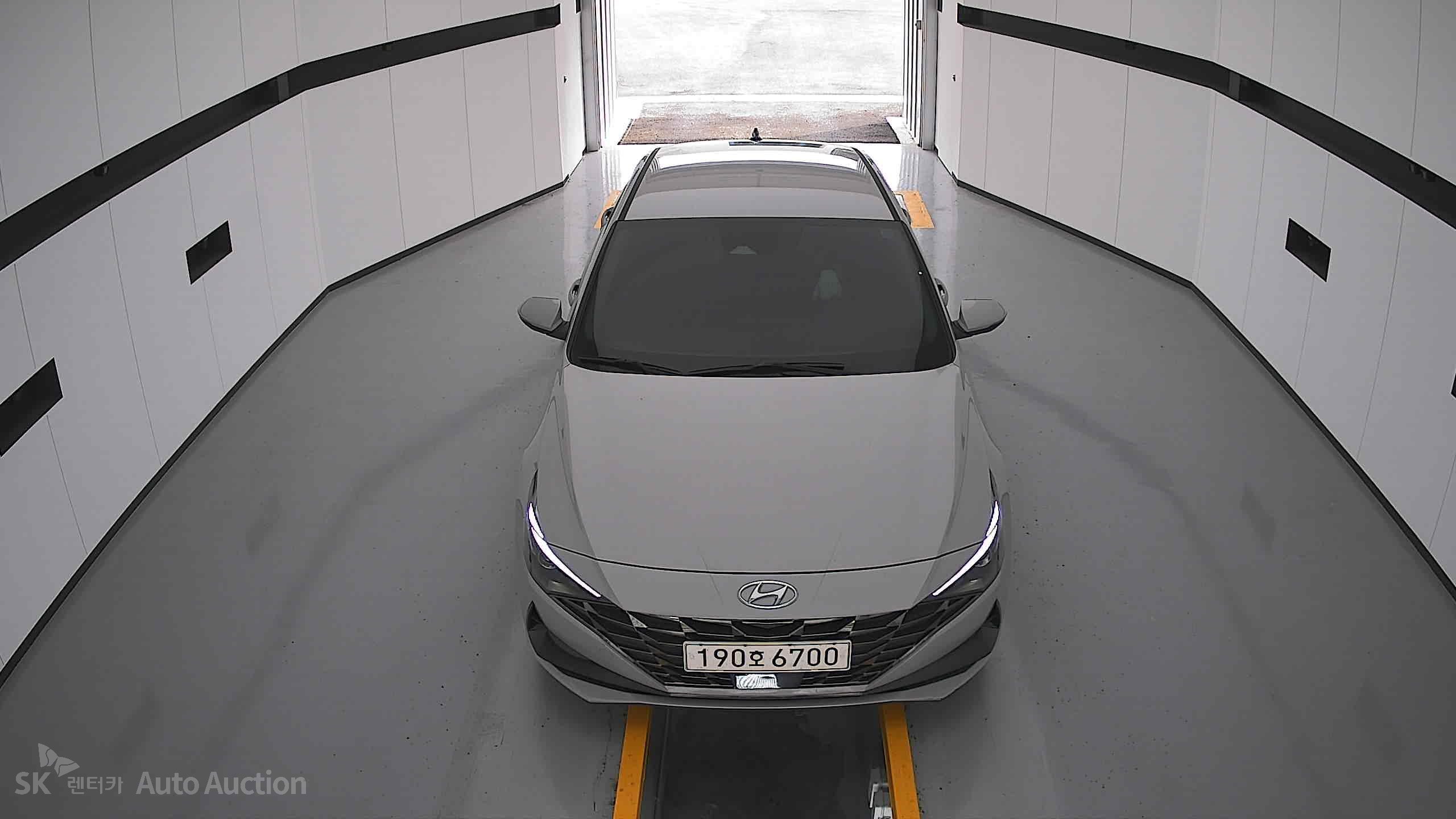 2023 - hyundai avante