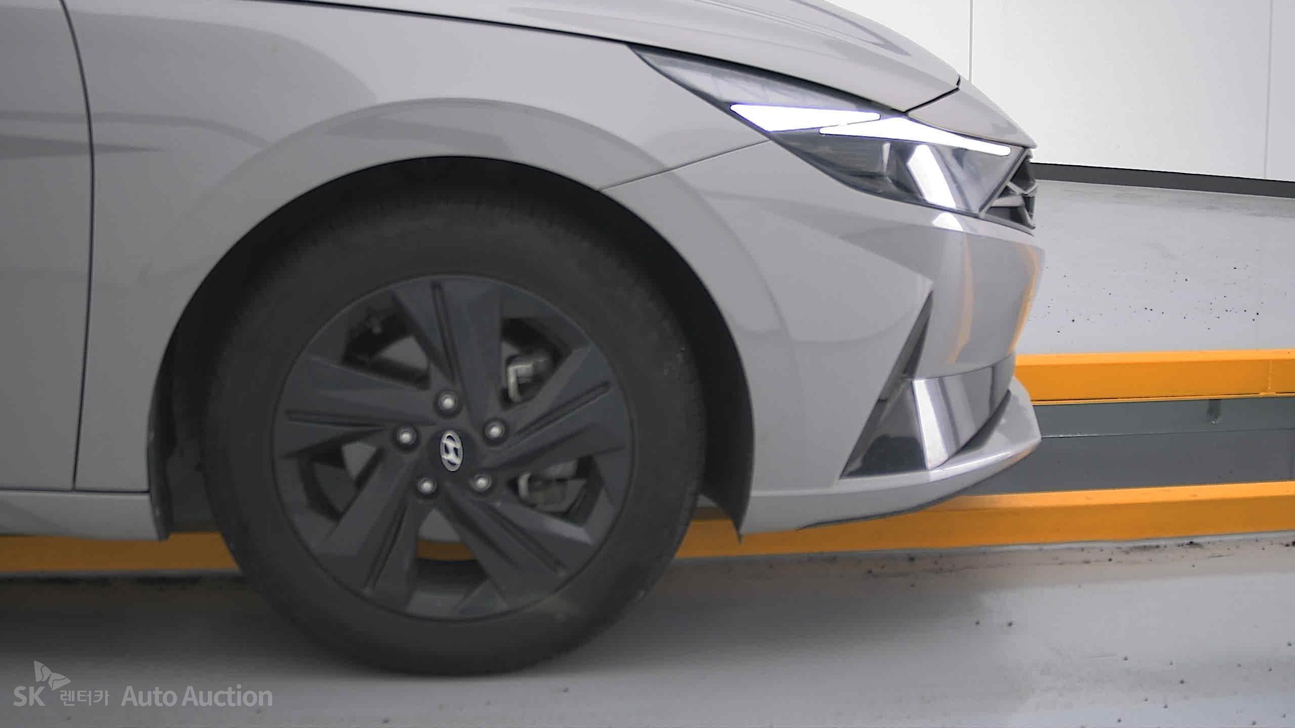 2023 - hyundai avante