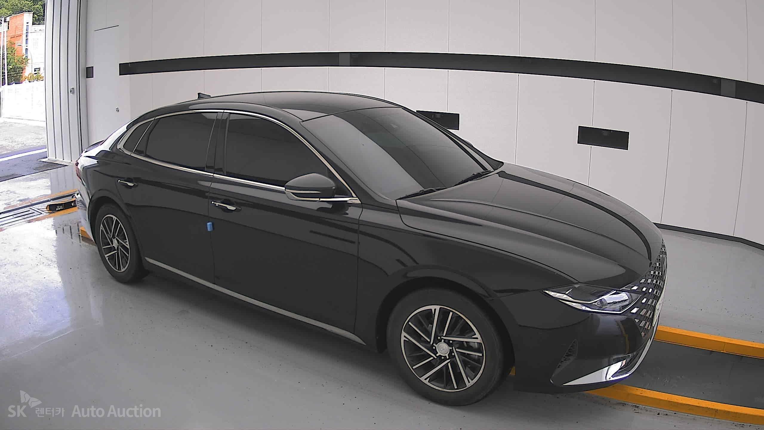 2022 - hyundai grandeur