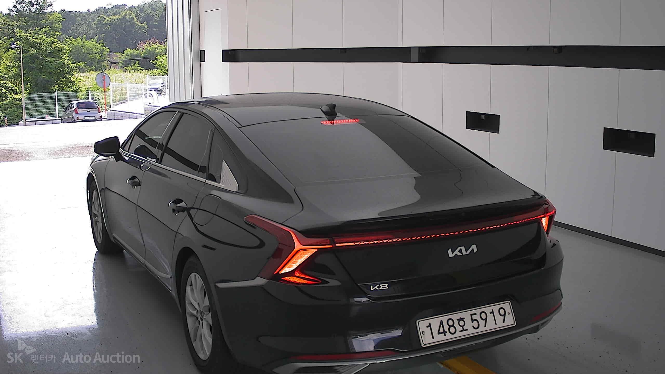 2022 - kia k8