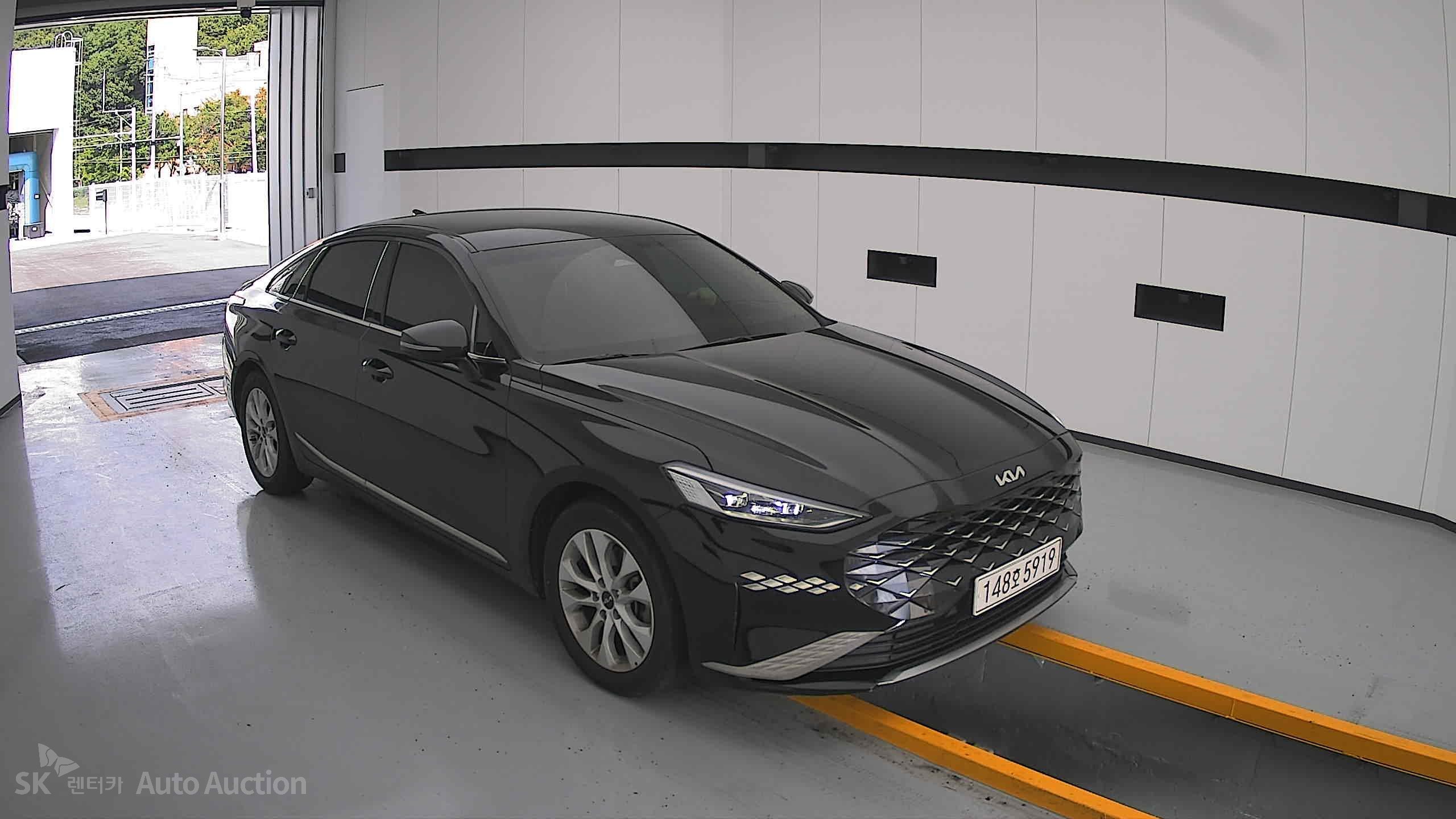 2022 - kia k8