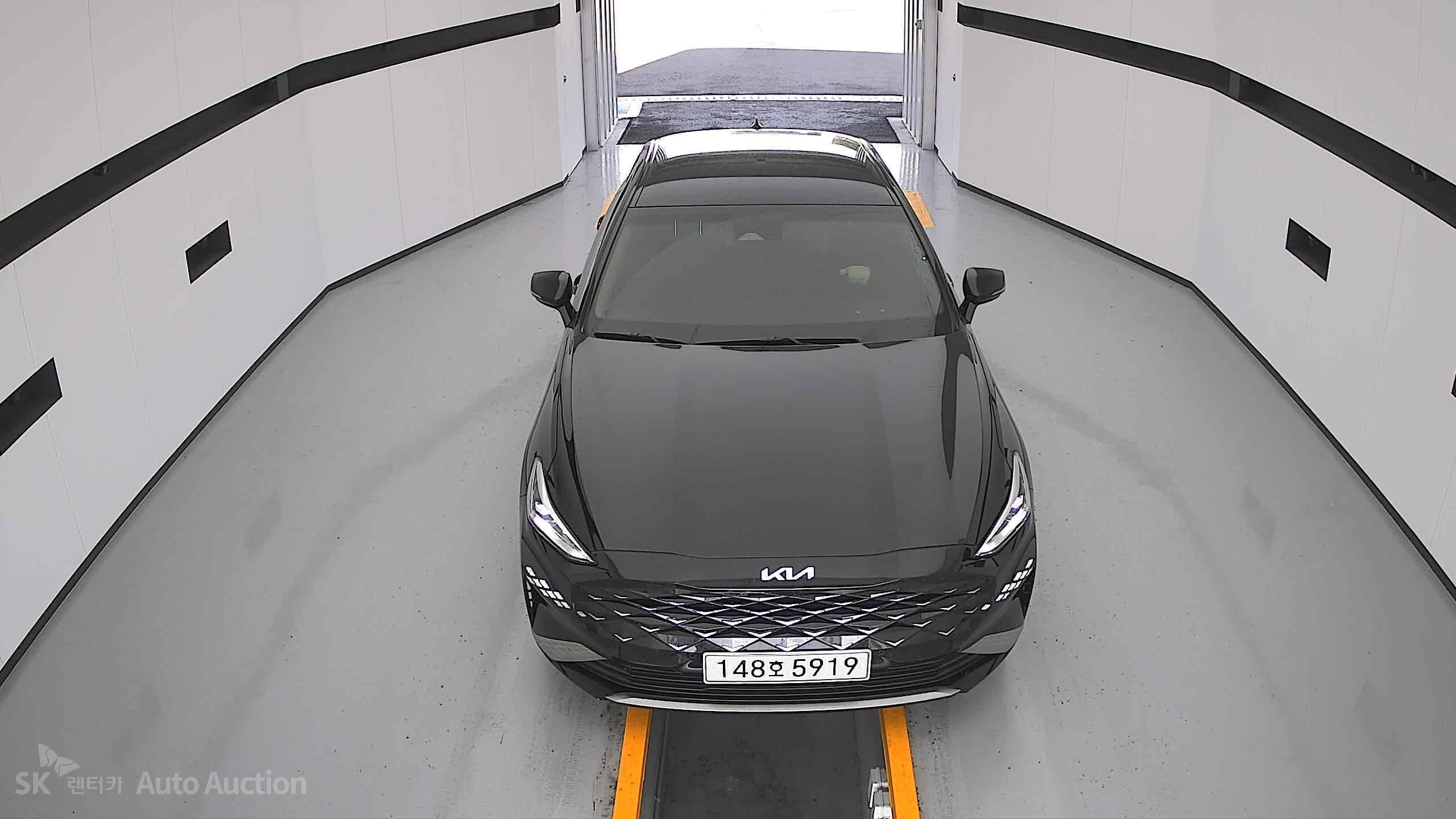 2022 - kia k8