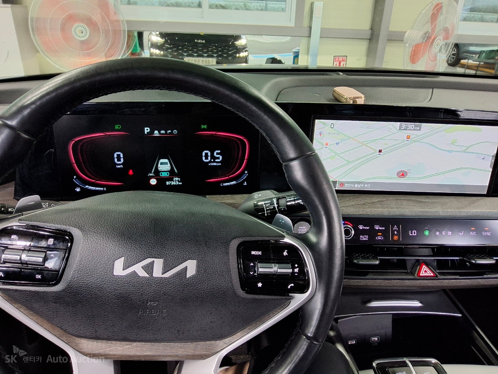 2022 - kia k8