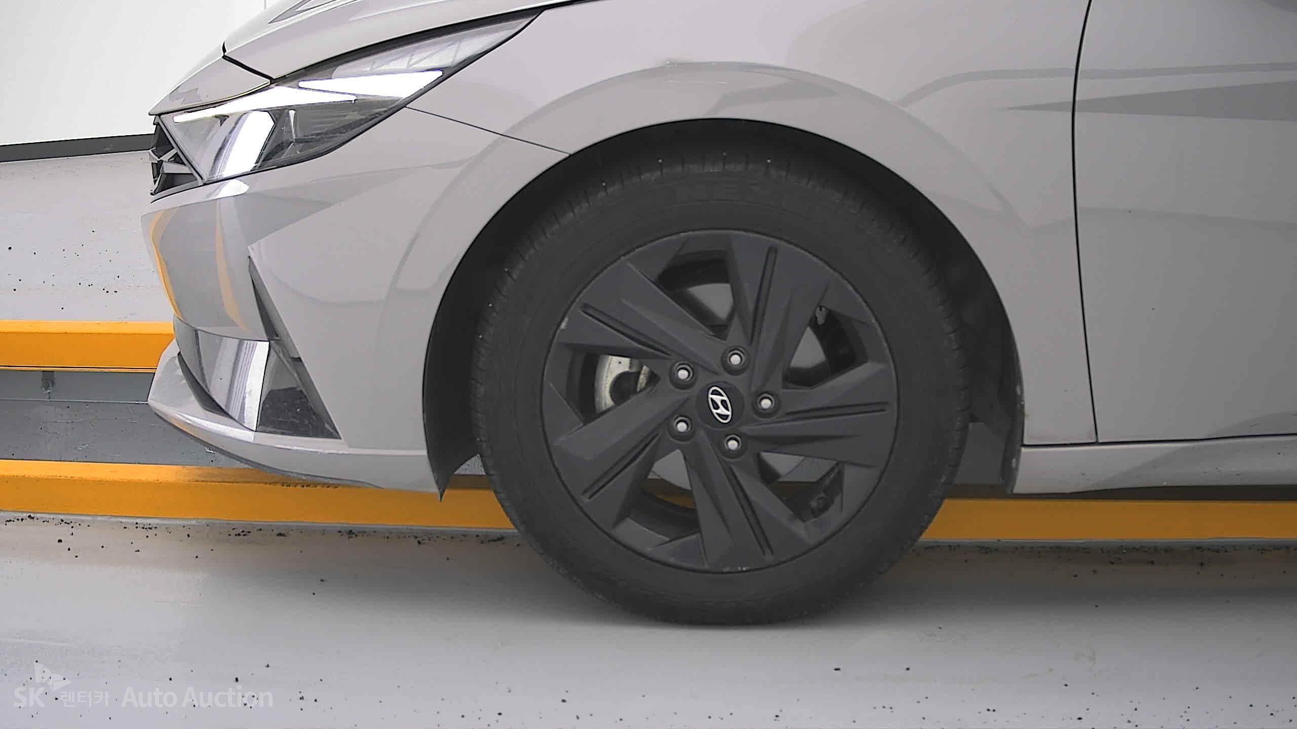 2023 - hyundai avante