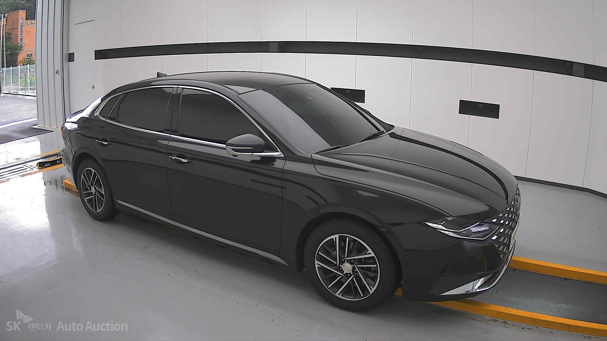 2022 - hyundai grandeur
