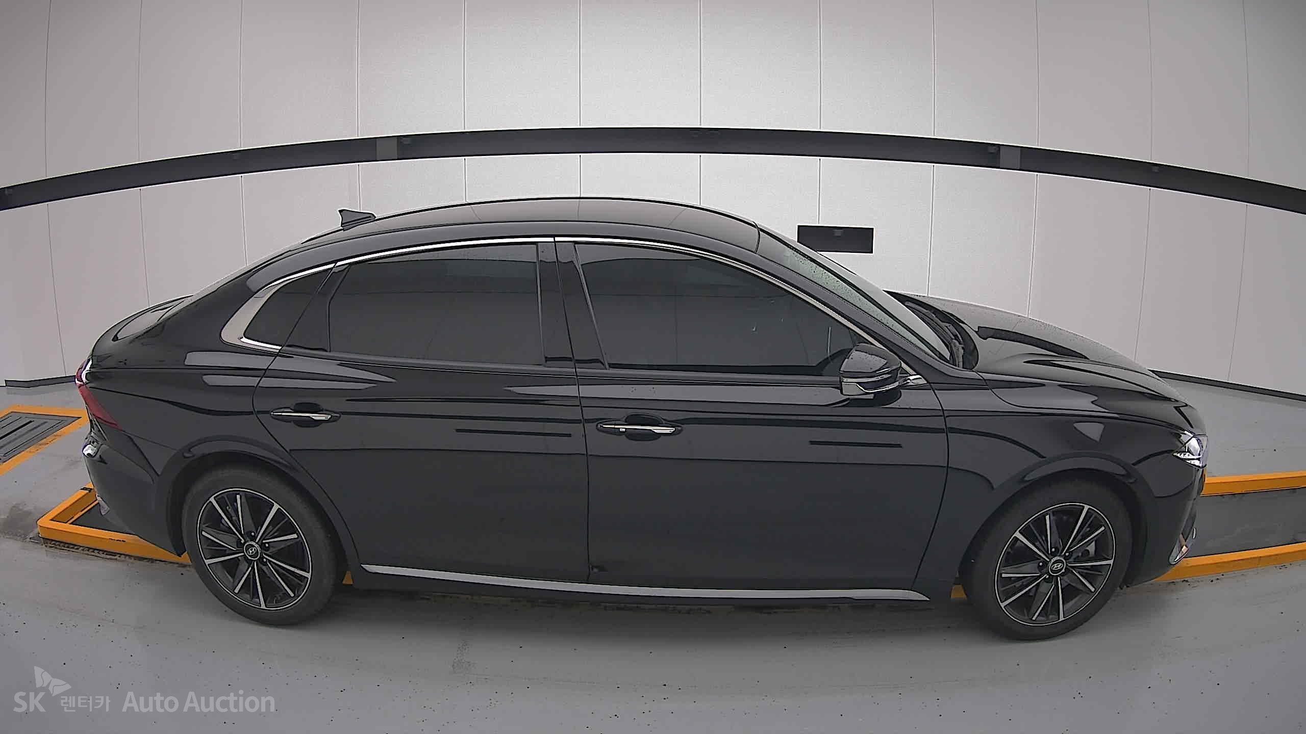 2023 - hyundai grandeur