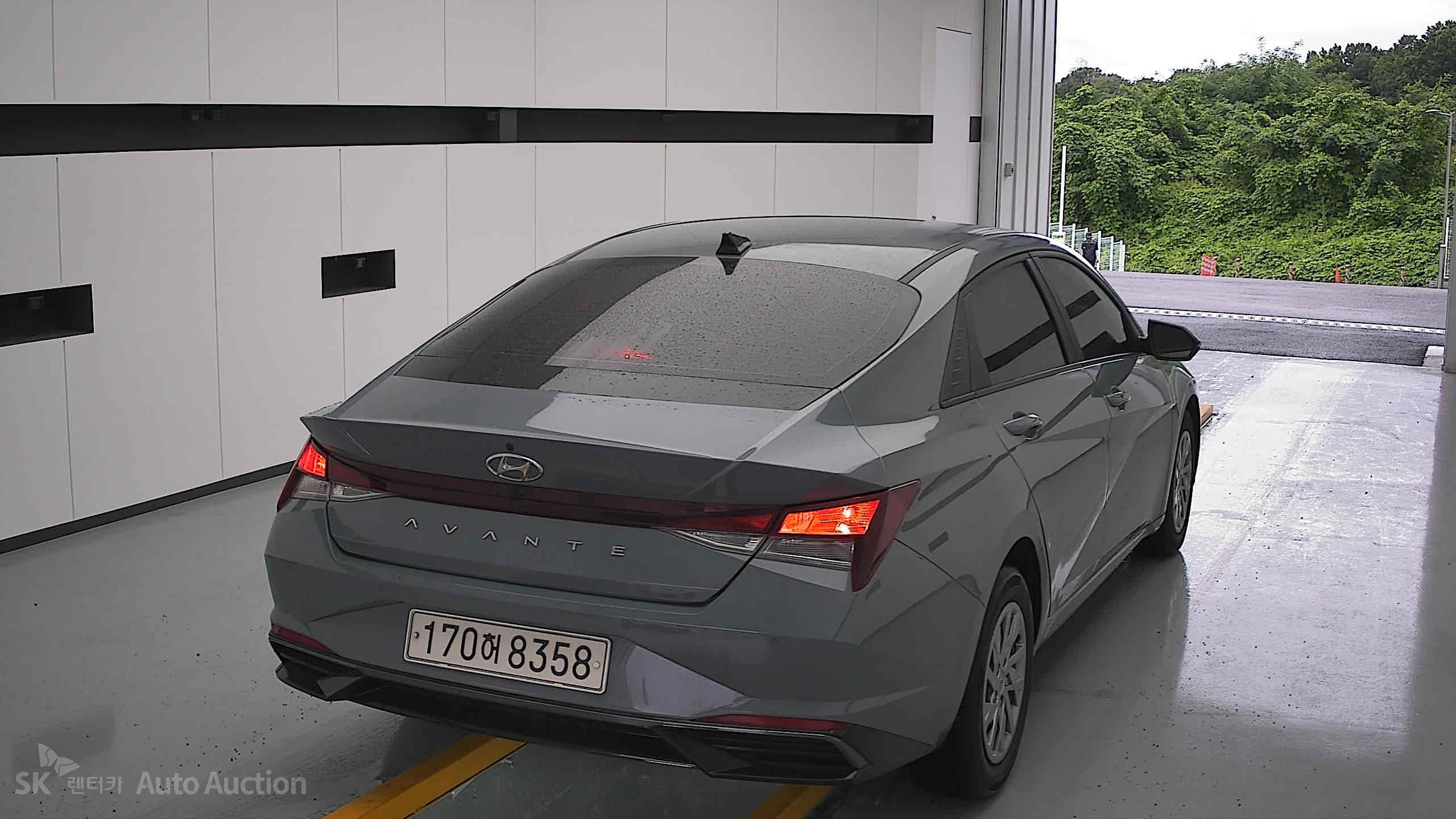 2021 - hyundai avante