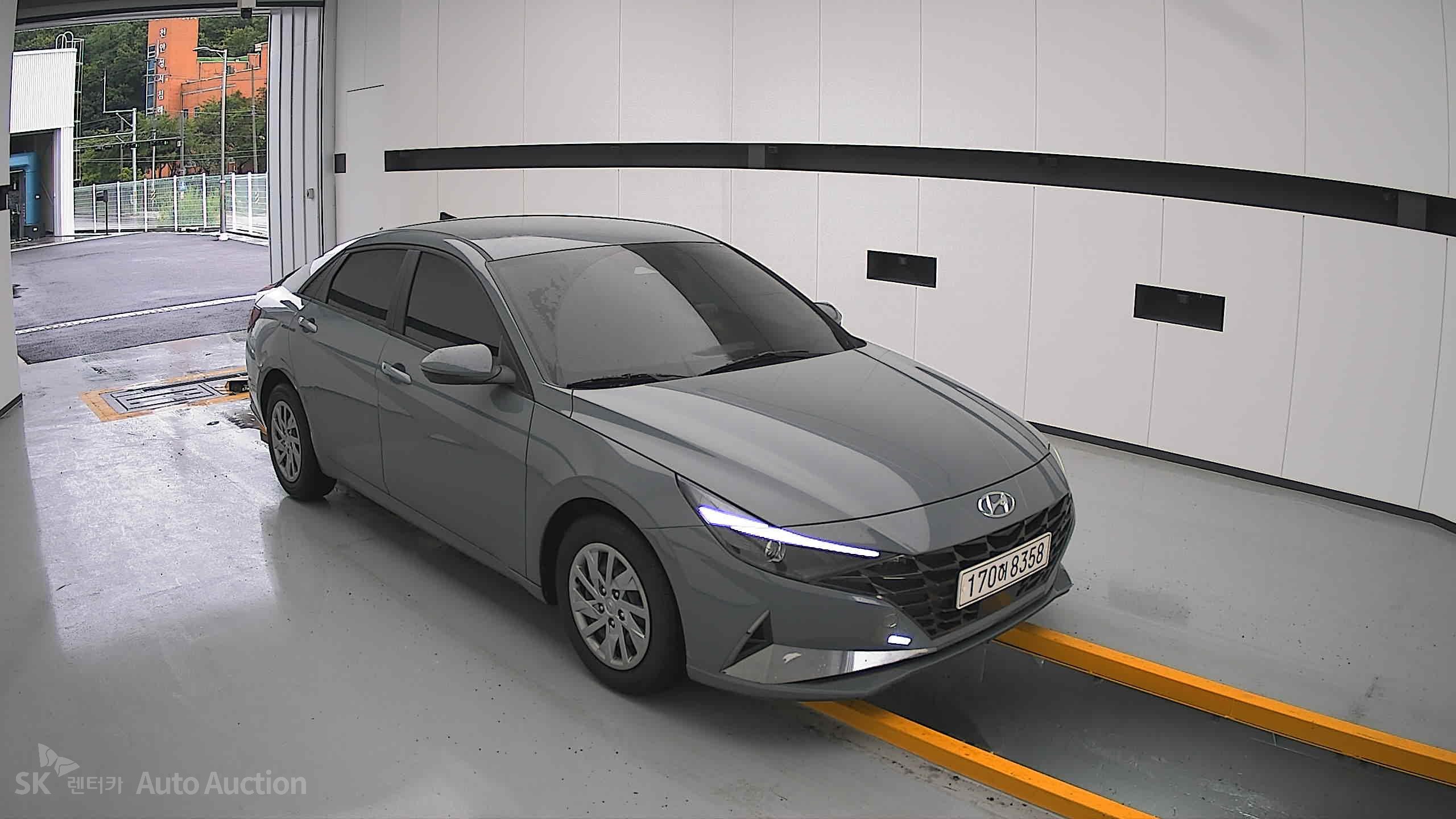 2021 - hyundai avante