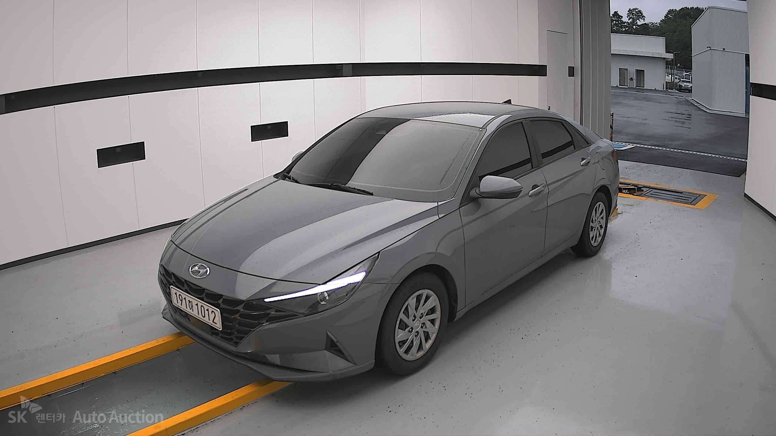 2022 - hyundai avante