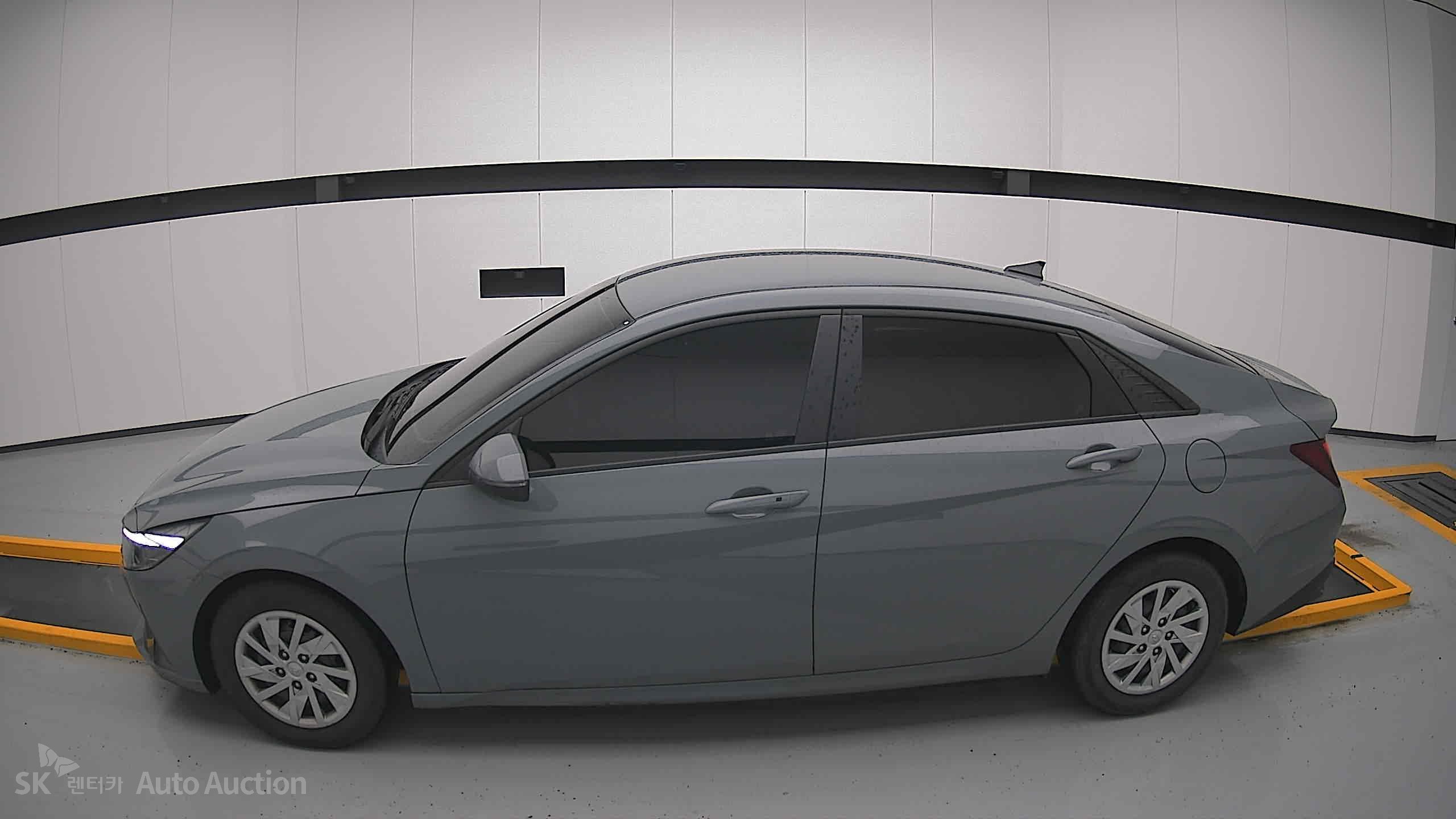 2022 - hyundai avante