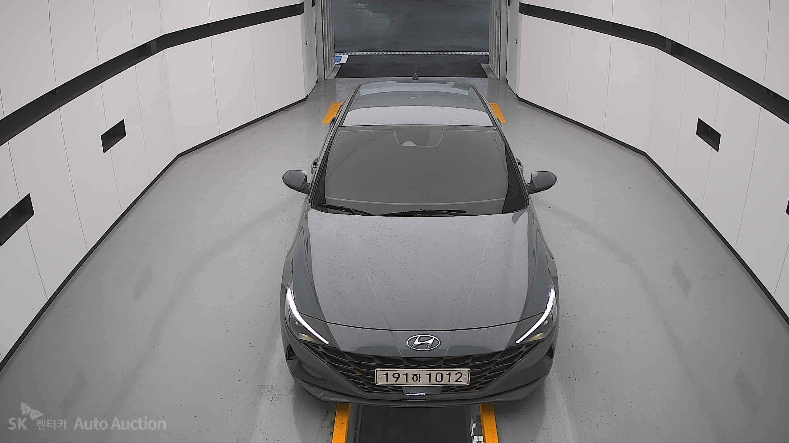 2022 - hyundai avante