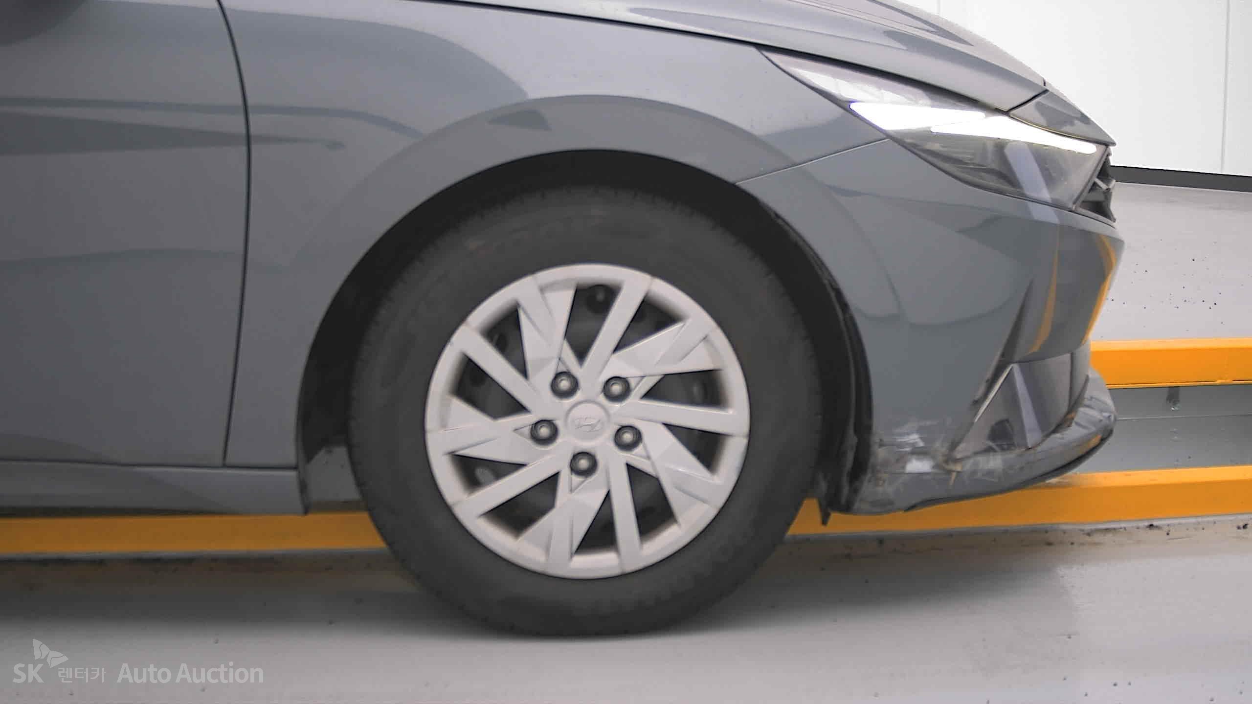 2022 - hyundai avante