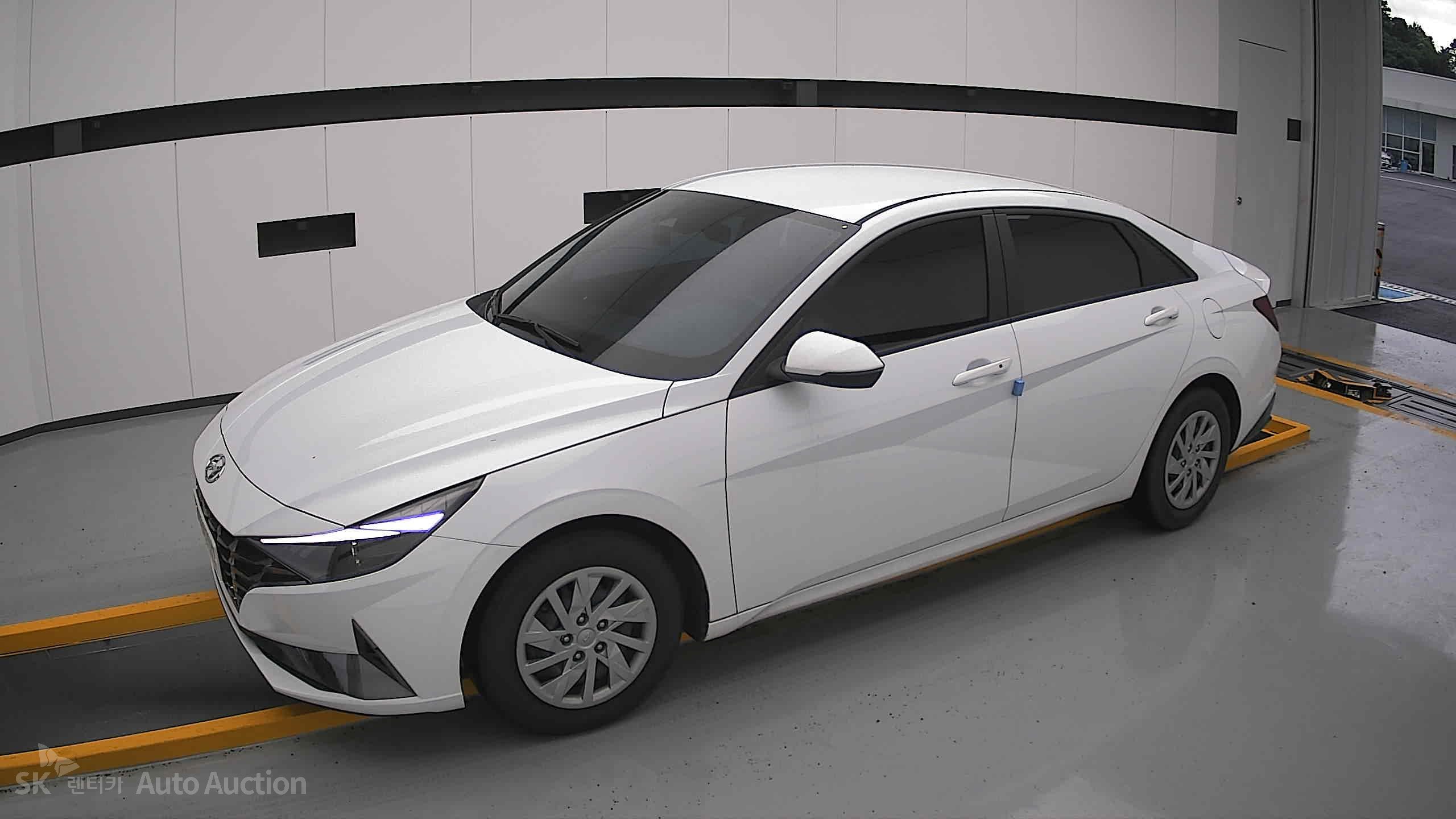 2022 - hyundai avante