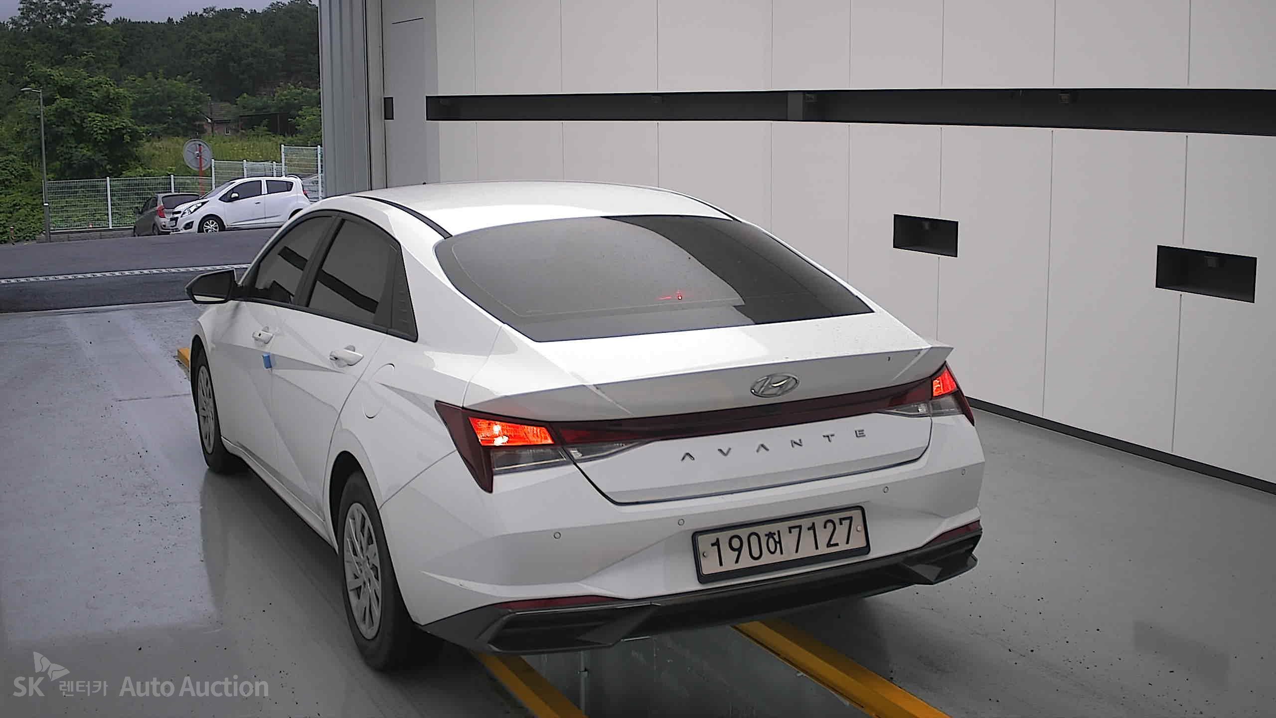 2022 - hyundai avante