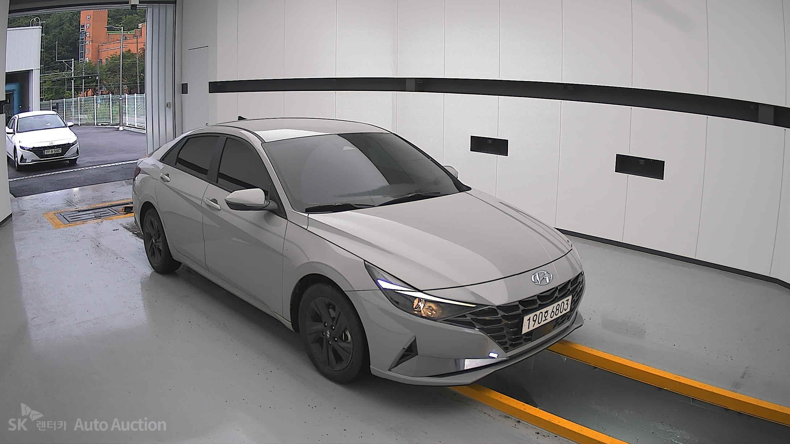 2023 - hyundai avante