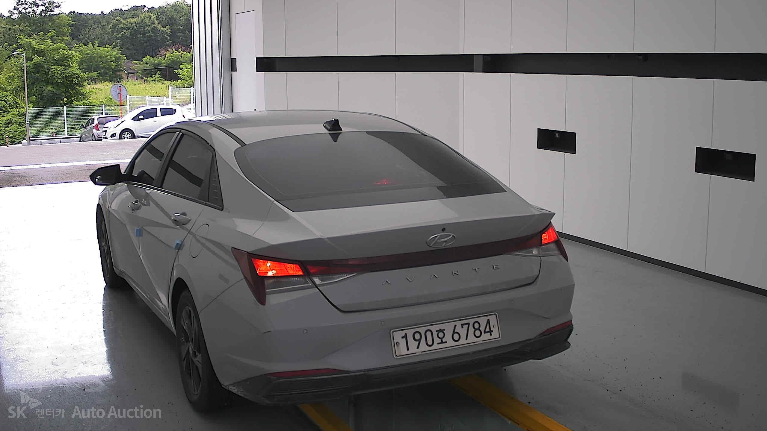 2023 - hyundai avante